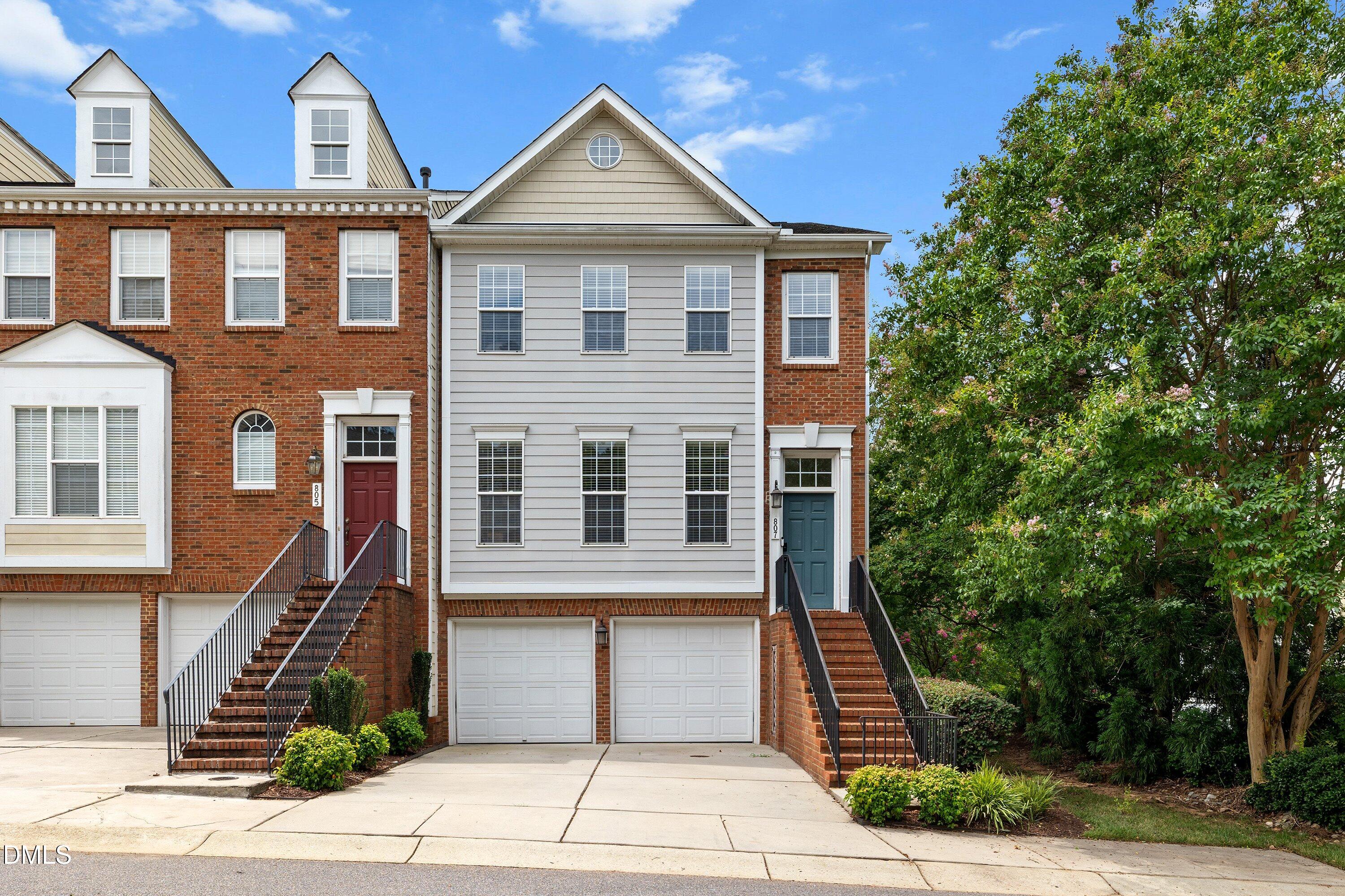 807 Kirkeenan Circle