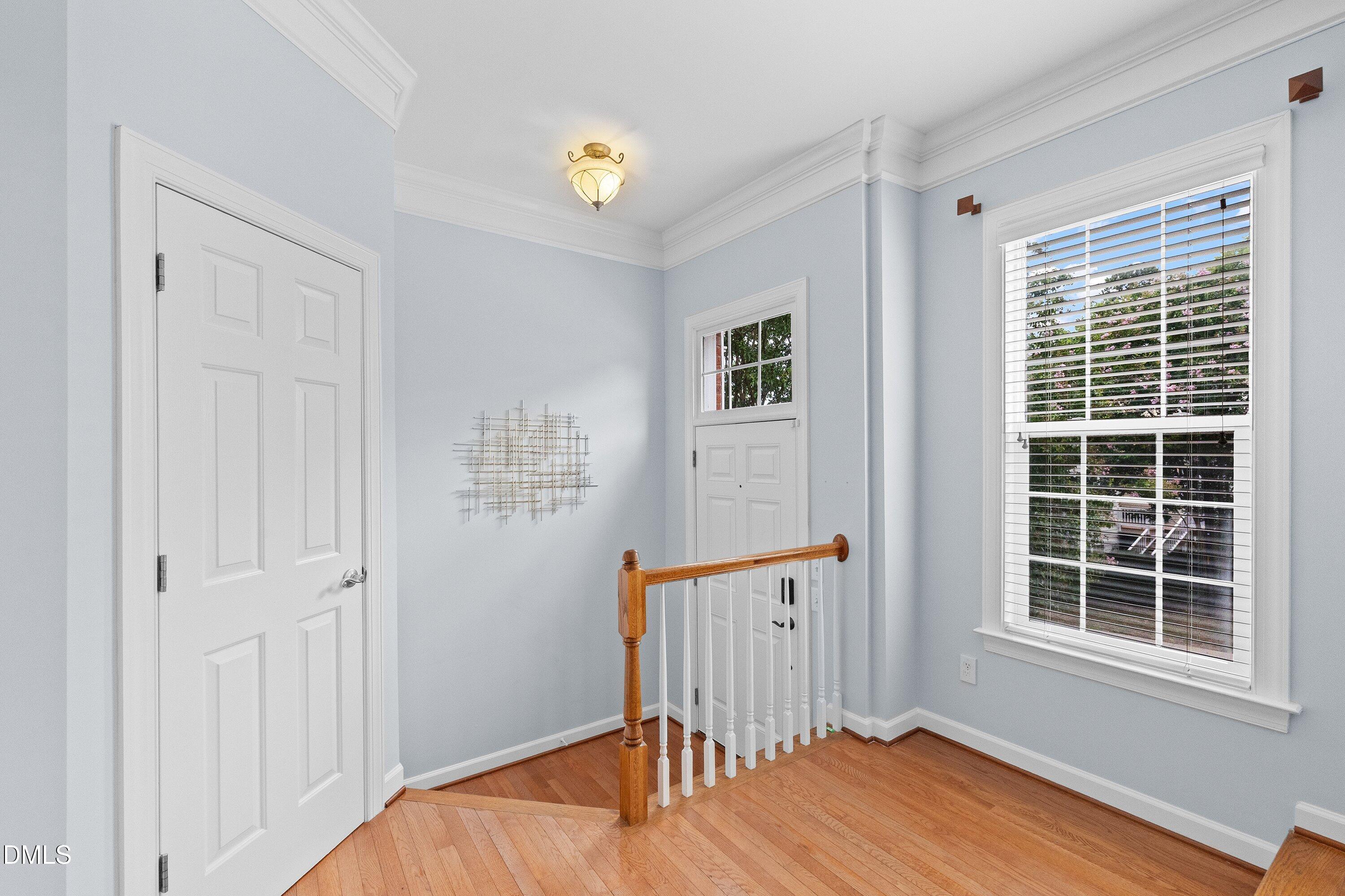 807 Kirkeenan Circle Property Photo 4