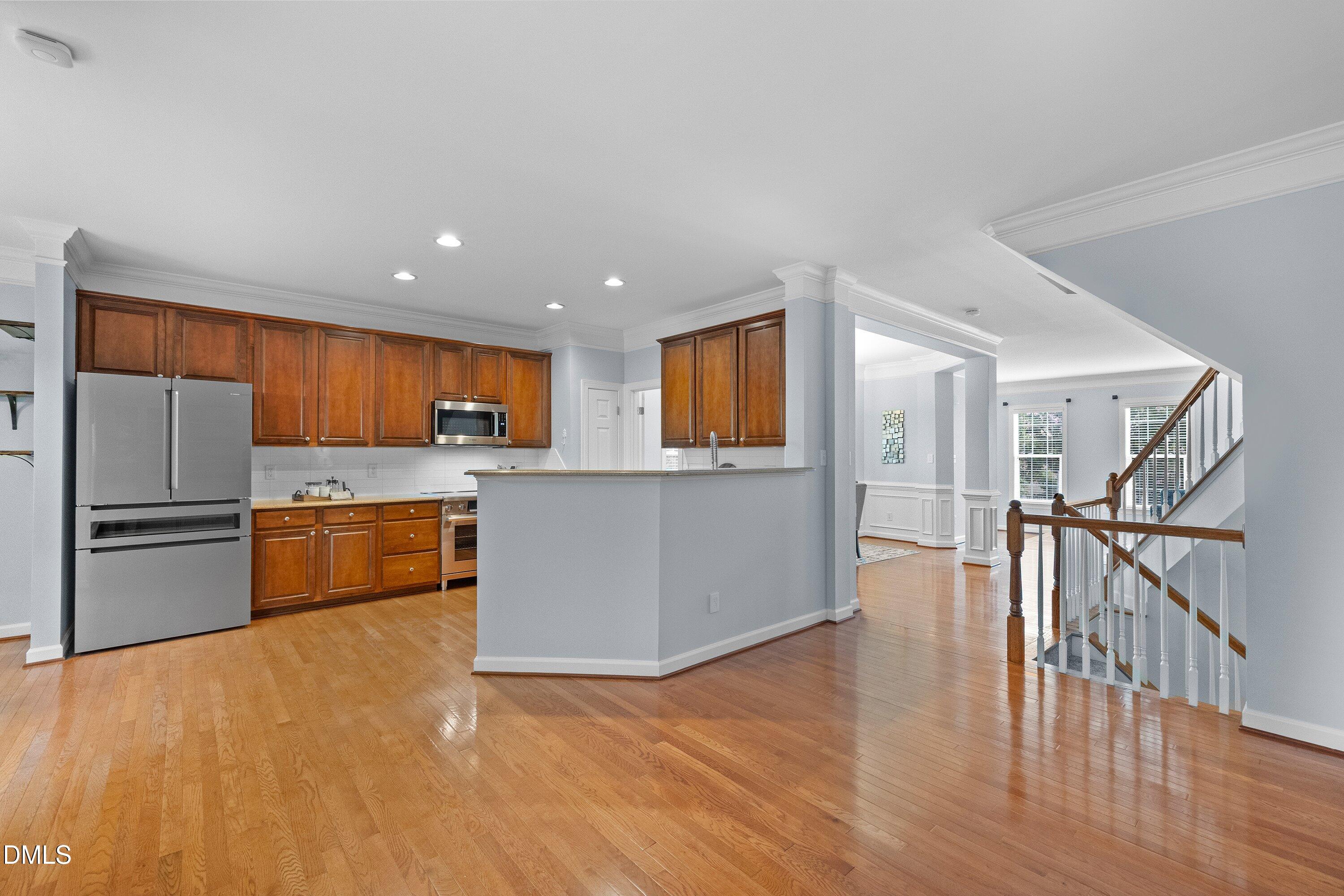 807 Kirkeenan Circle Property Photo 12