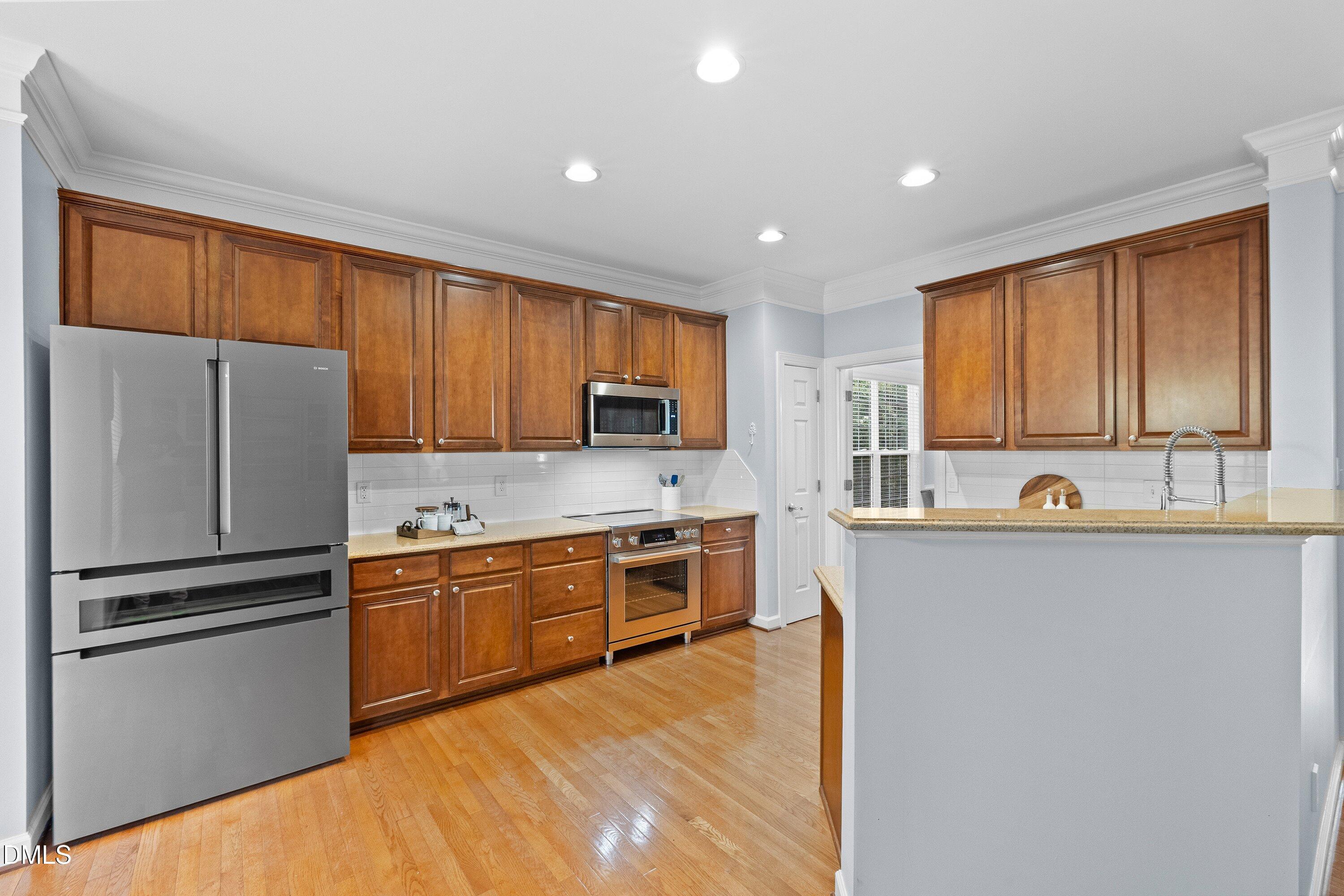 807 Kirkeenan Circle Property Photo 13