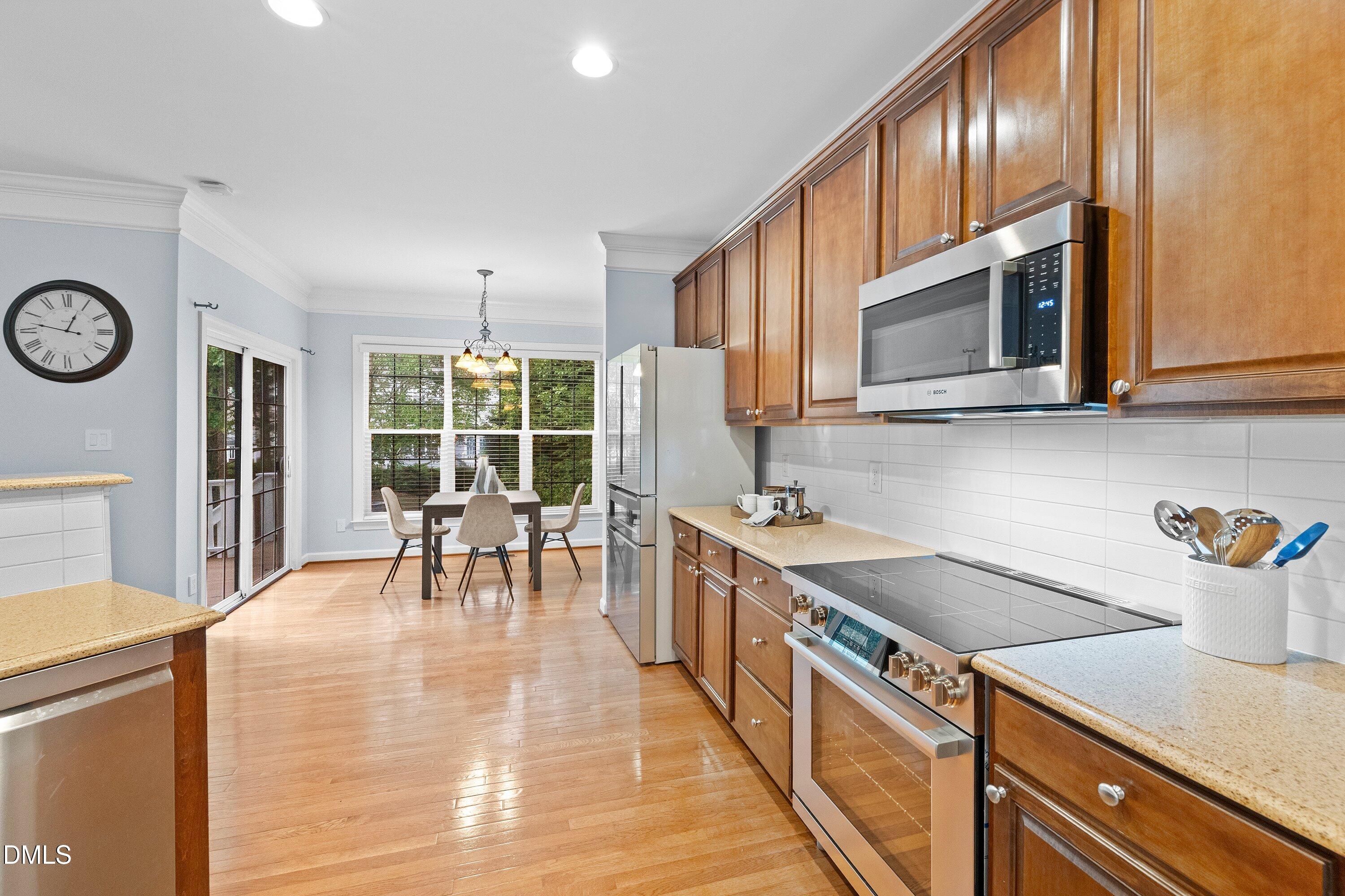 807 Kirkeenan Circle Property Photo 15