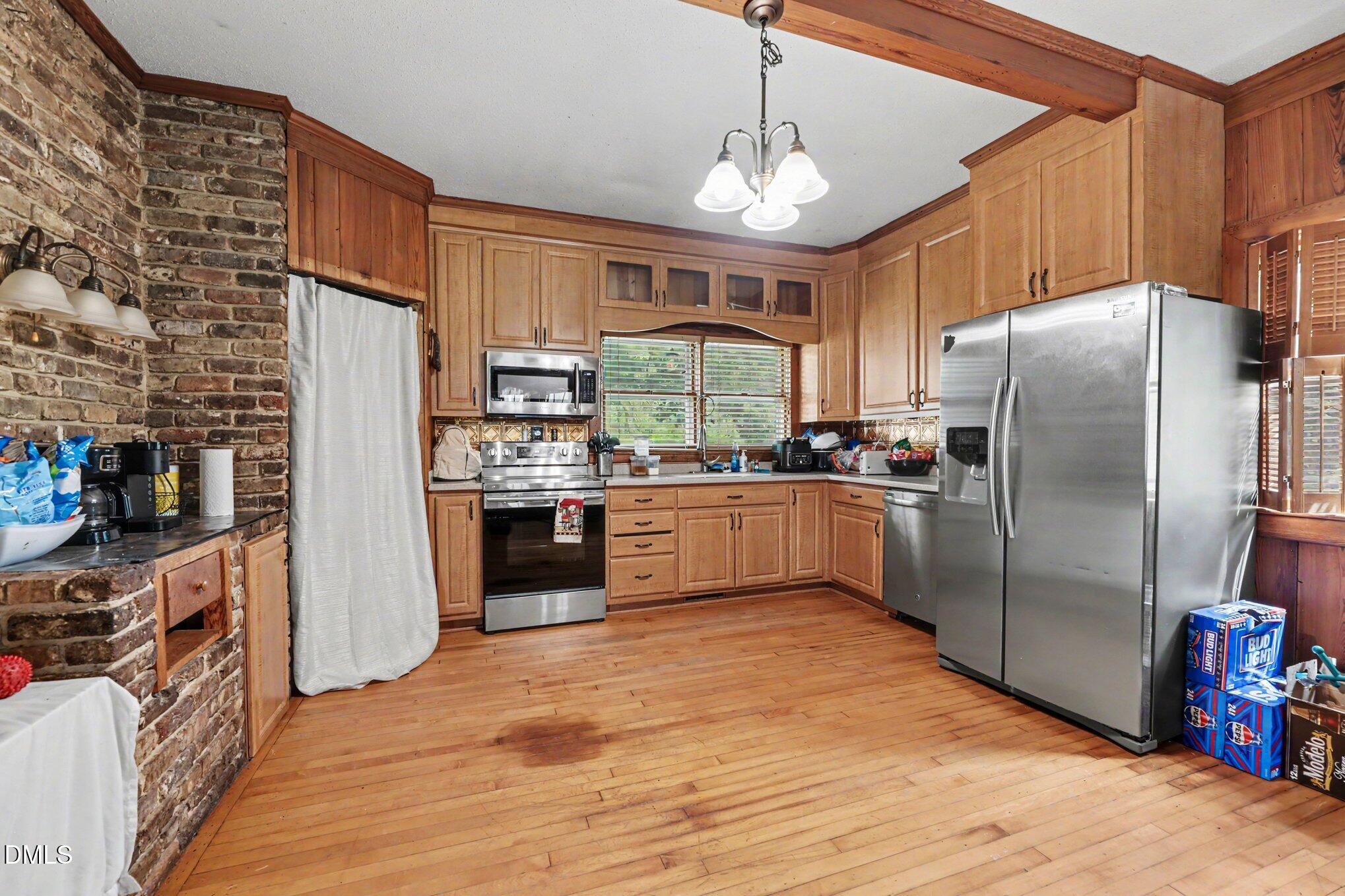 1211 E Willowbrook Drive Property Photo 11
