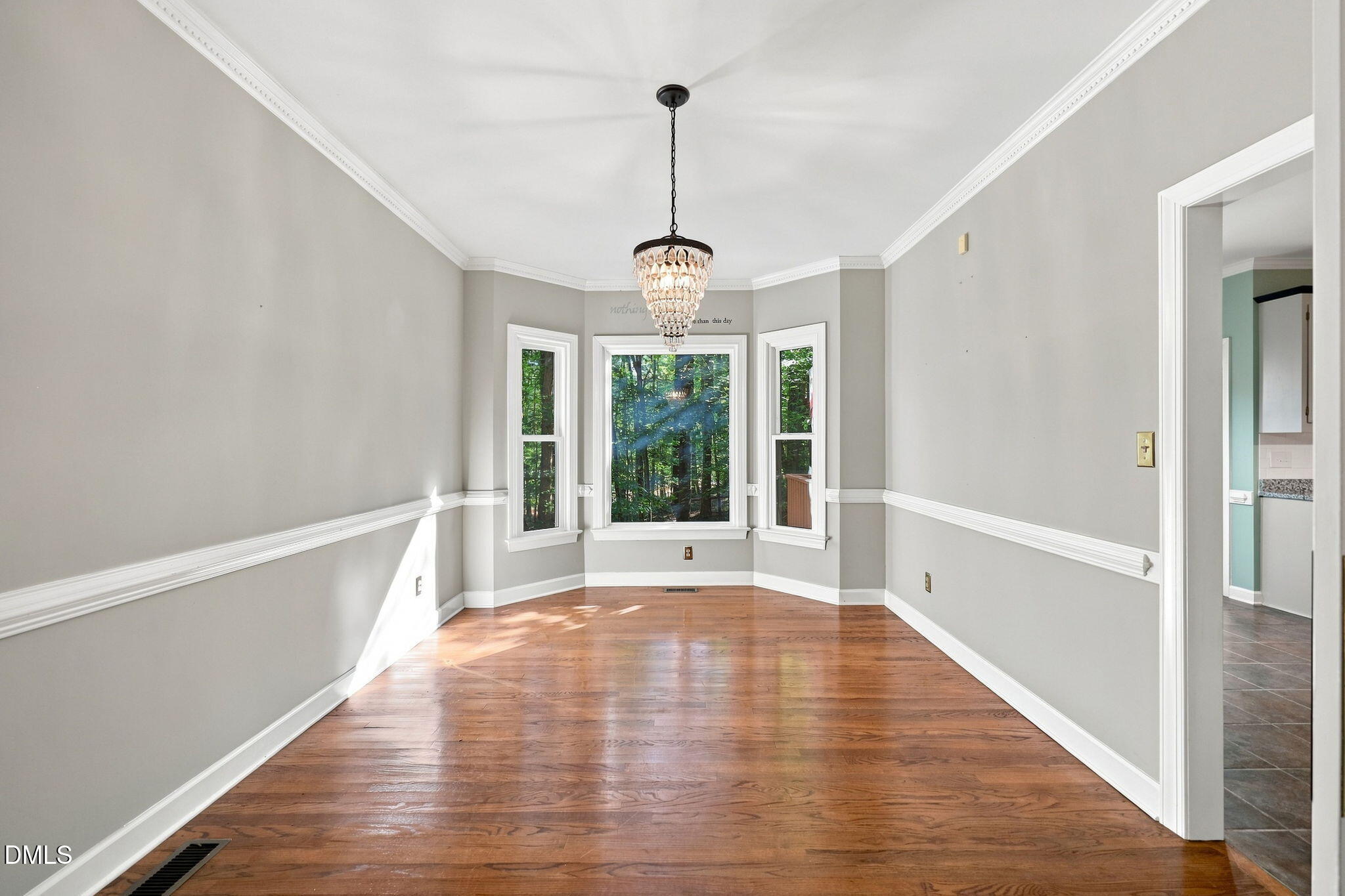 12204 Warwickshire Way Property Photo 14