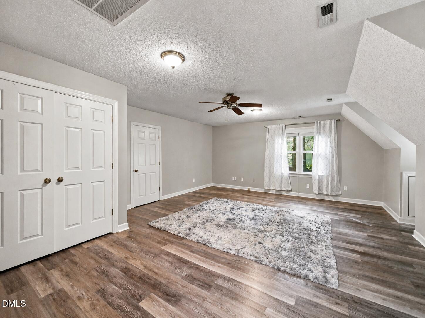 12204 Warwickshire Way Property Photo 26