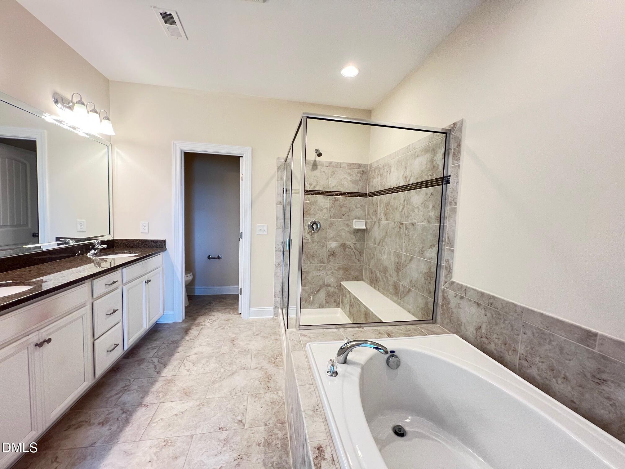 923 Rosepine Drive Property Photo 10