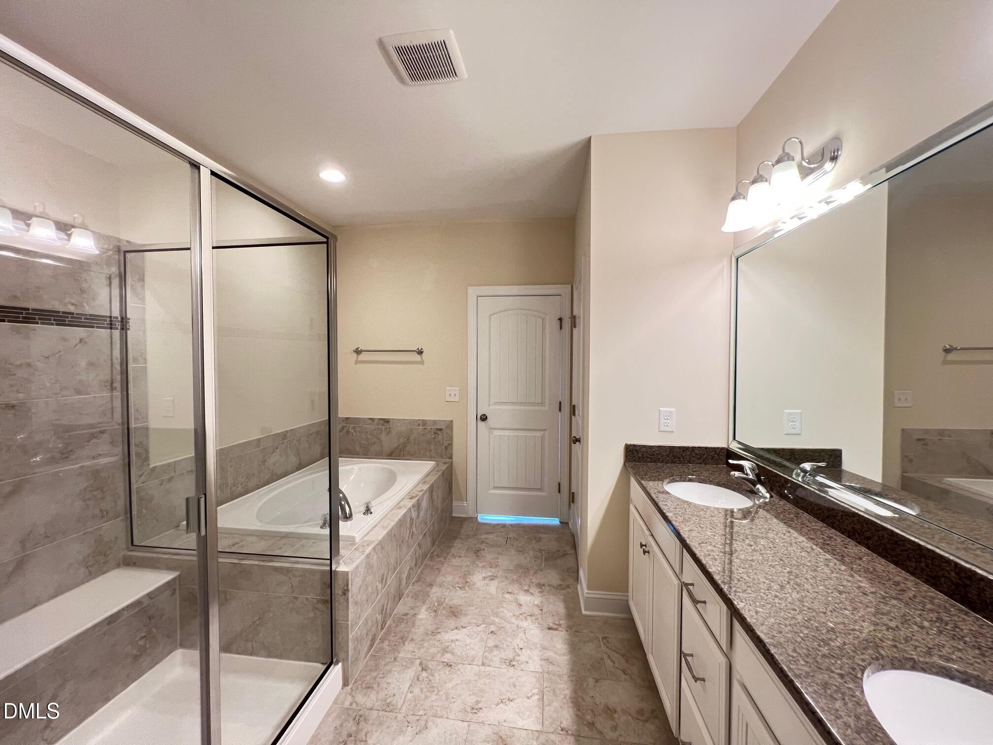 923 Rosepine Drive Property Photo 11