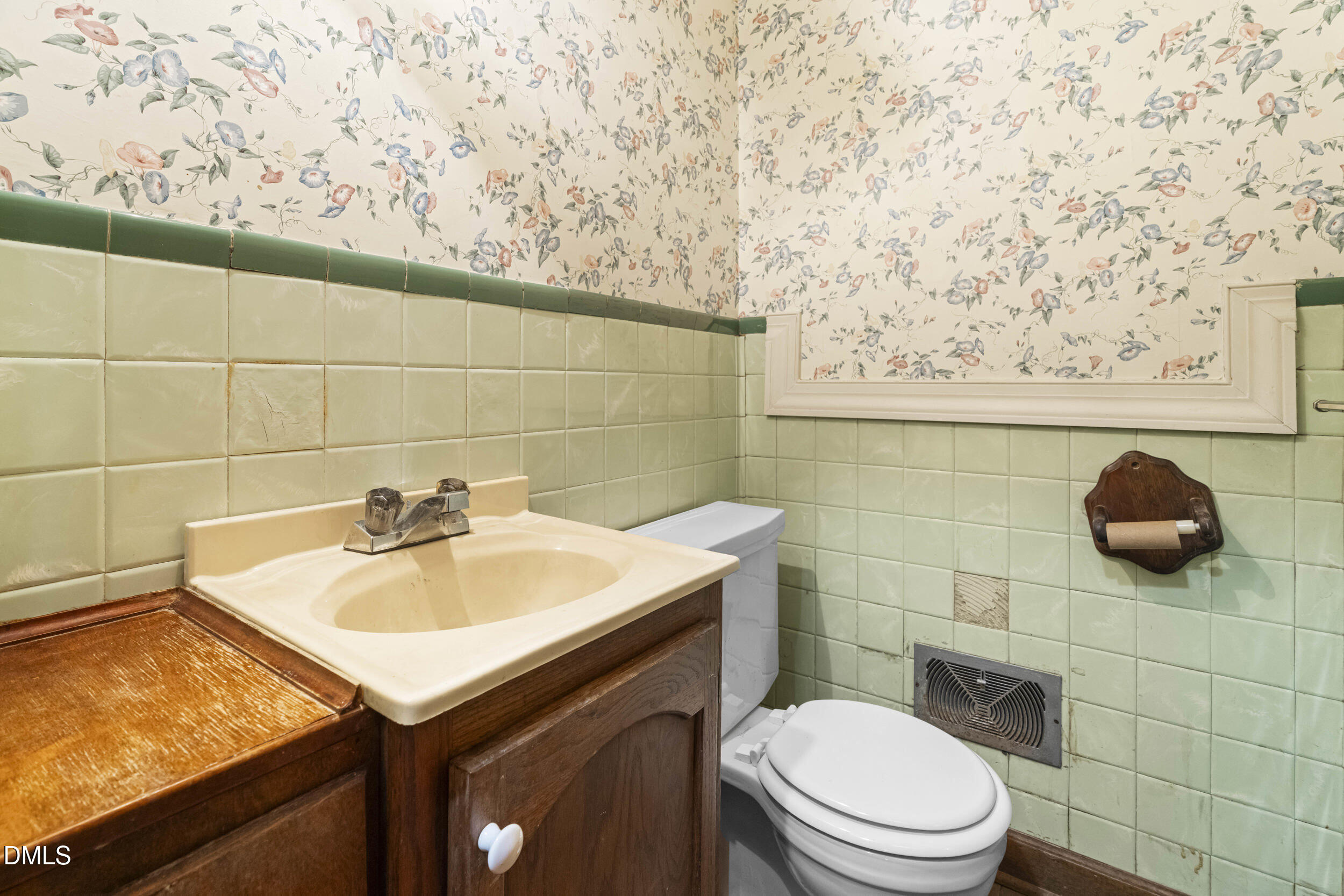 705 Wilsons Mills Road Property Photo 8