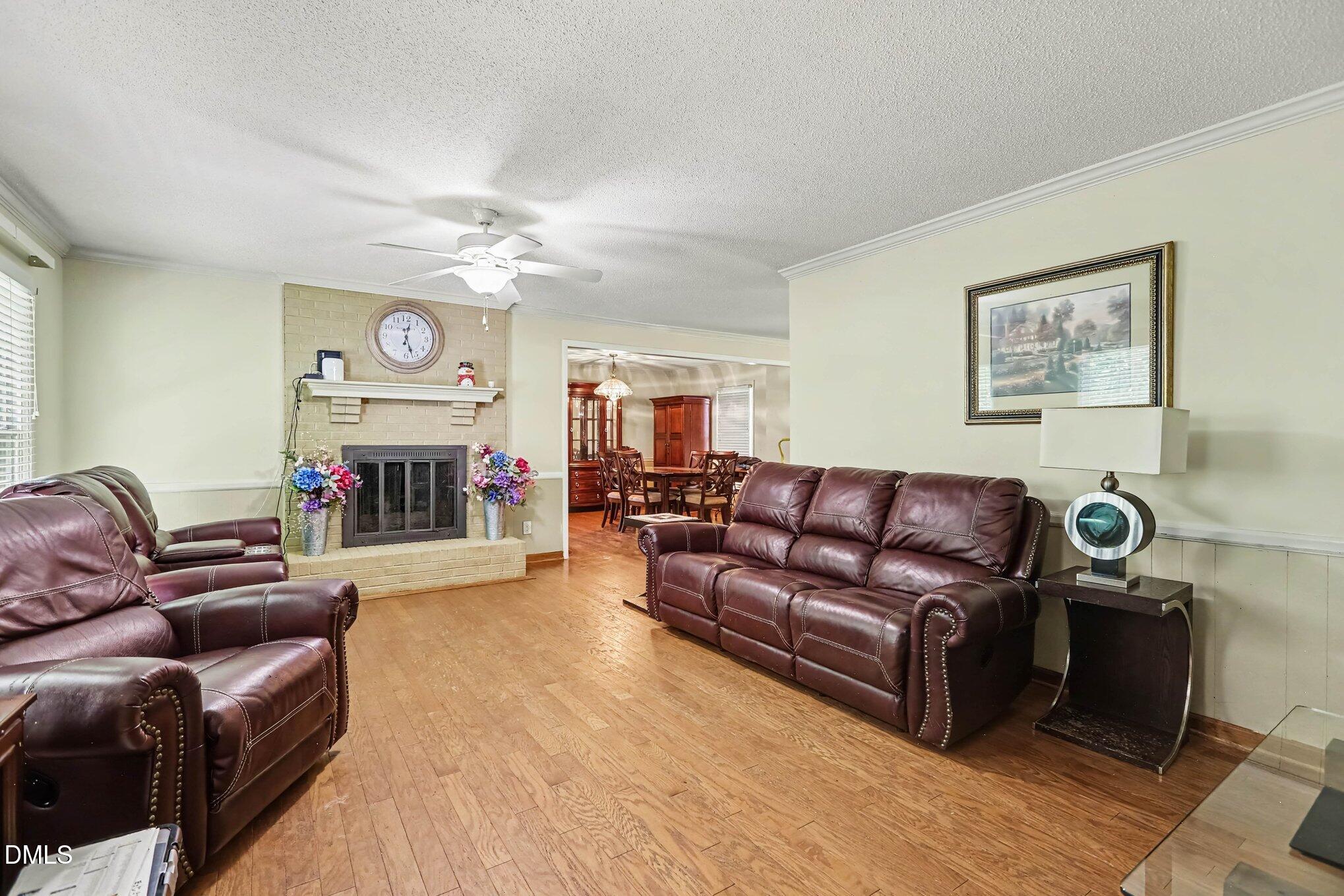 118 Laurston Court Property Photo 2