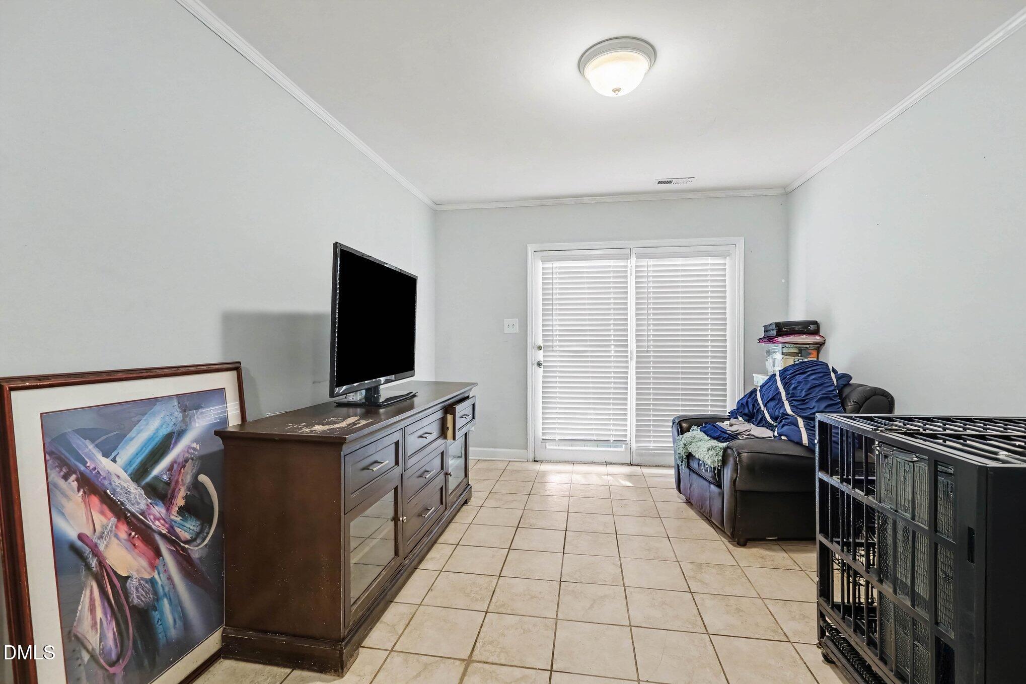 118 Laurston Court Property Photo 15