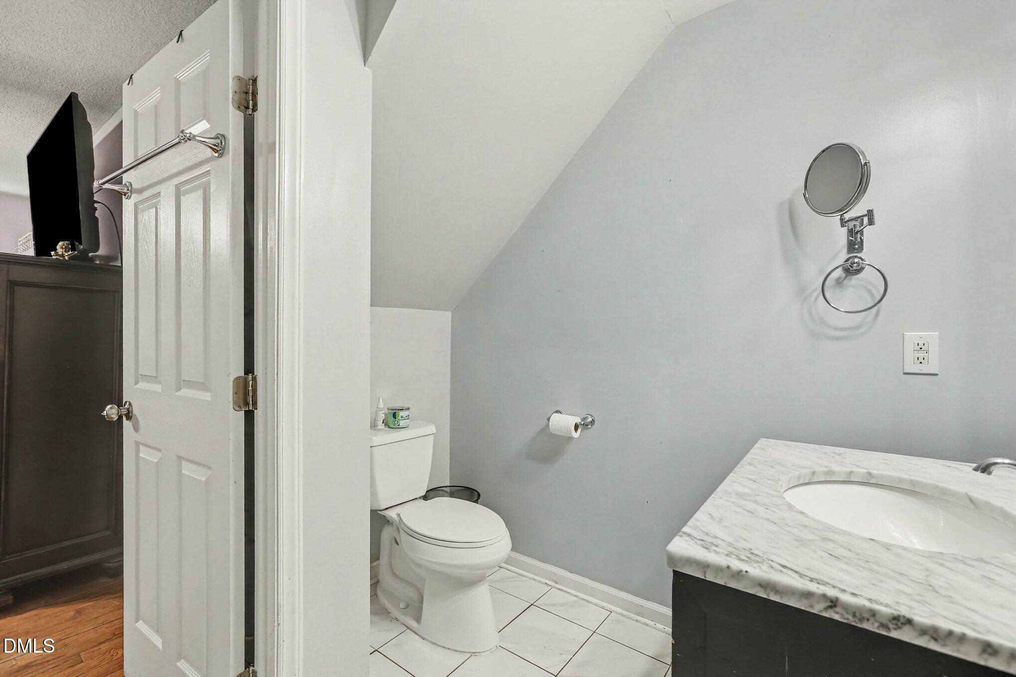 118 Laurston Court Property Photo 18