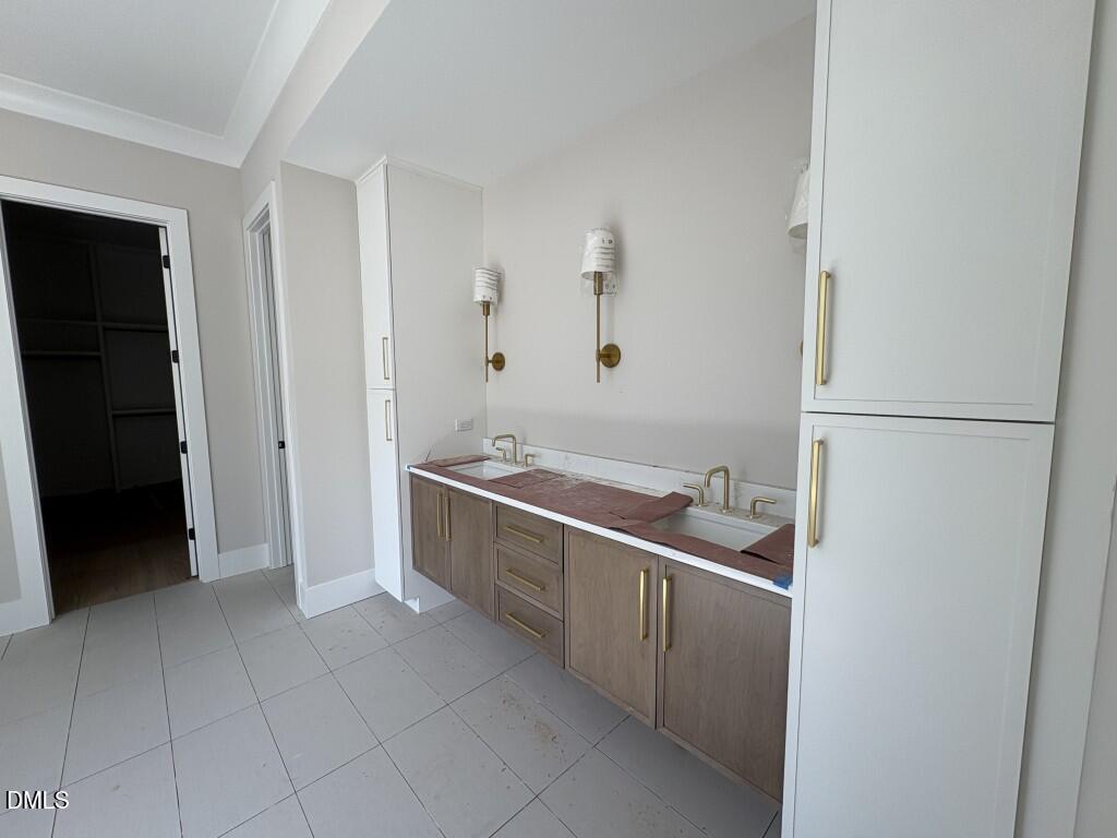 7901 Wexford Waters Lane Property Photo 9