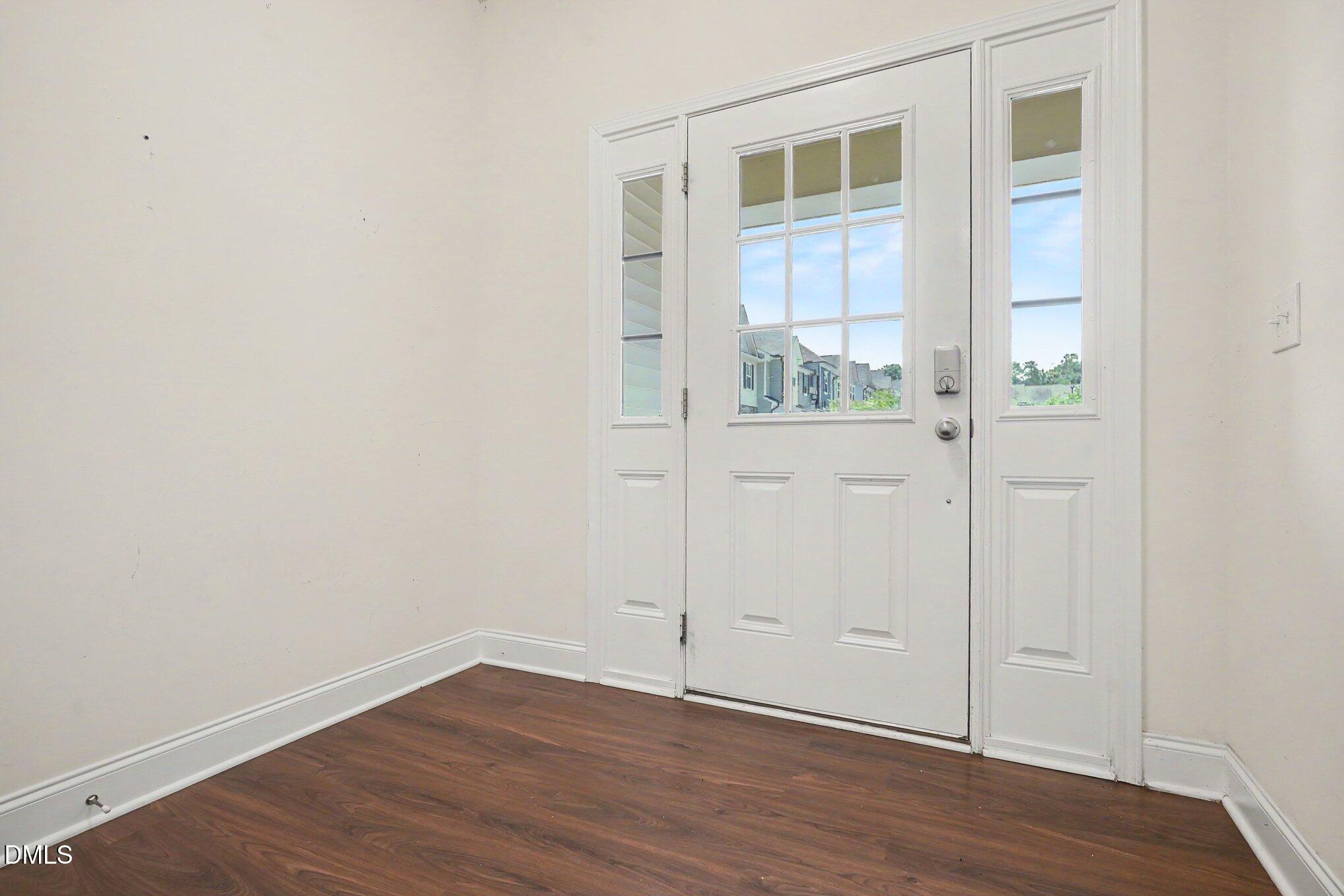 270 E Porthaven Way Property Photo 5