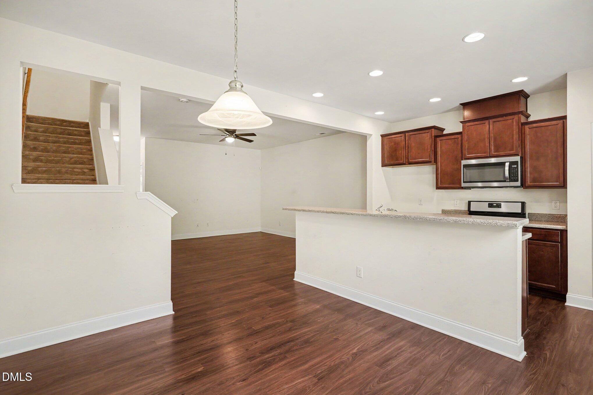 270 E Porthaven Way Property Photo 11