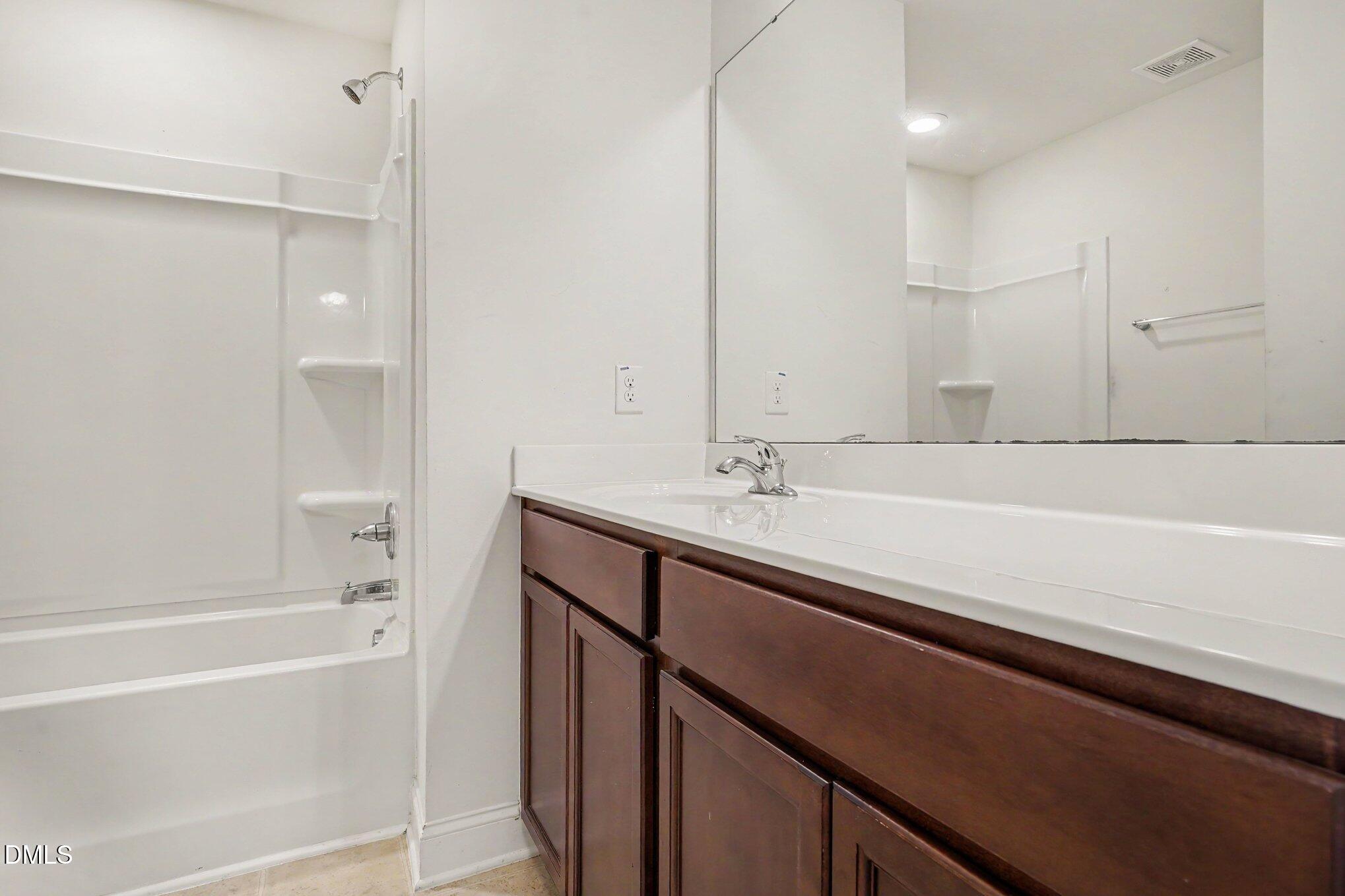 270 E Porthaven Way Property Photo 23