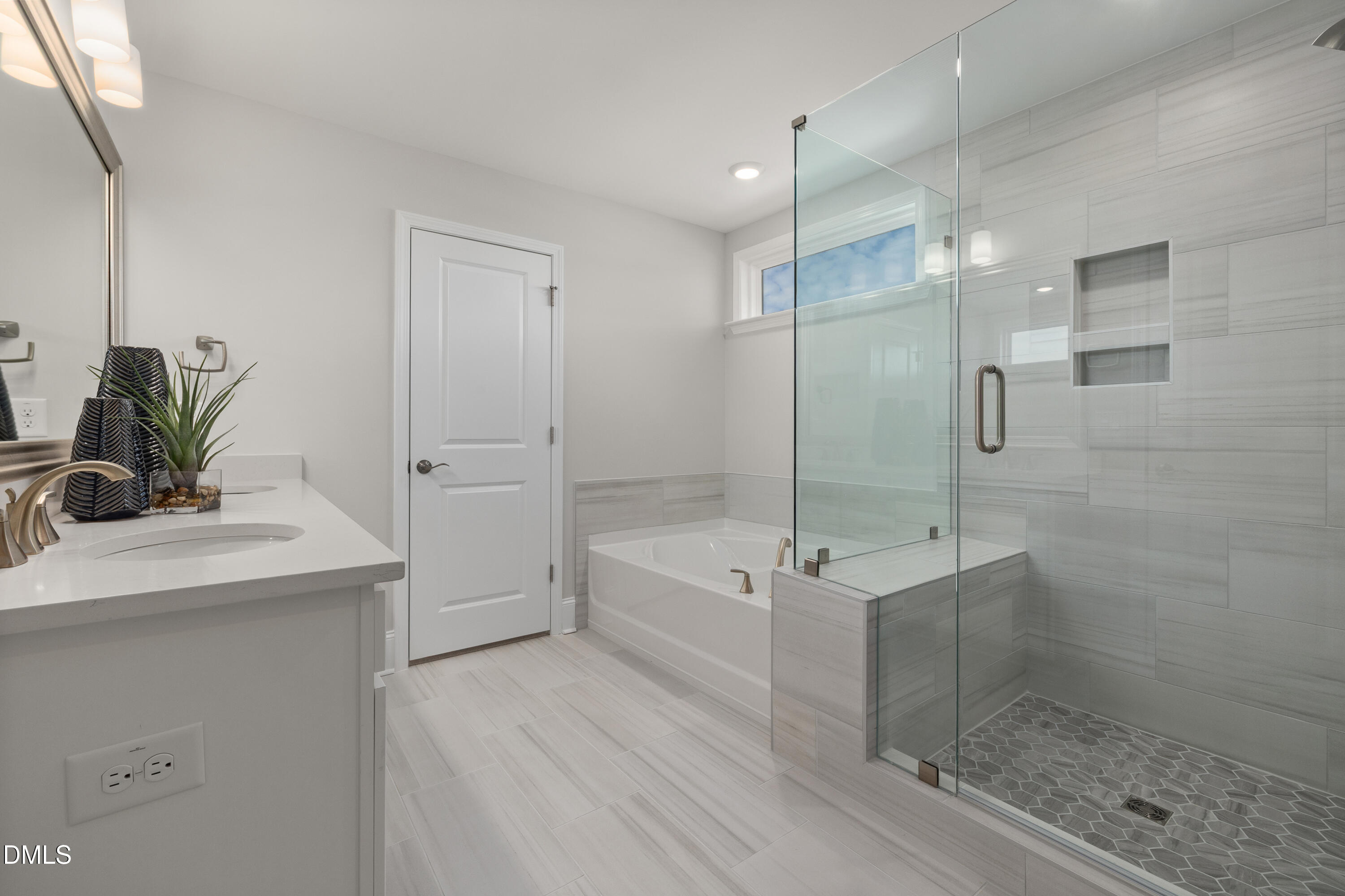 3109 Warhorse Road Property Photo 16