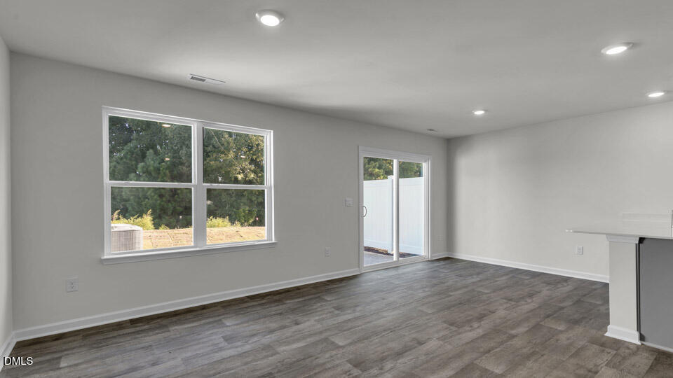47 Bee Garden Court Property Photo 11