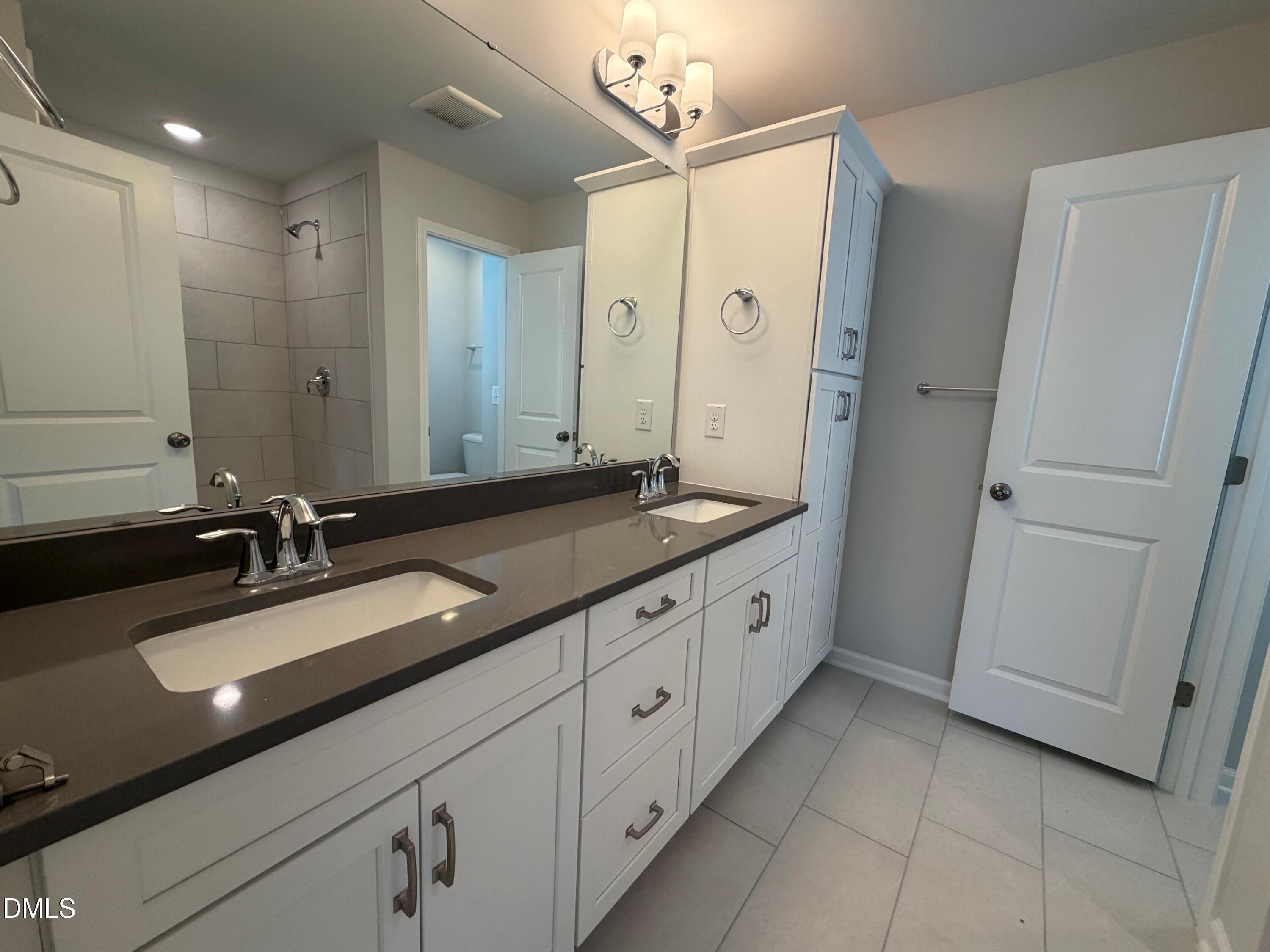 9045 Hazy Jade Way Property Photo 8