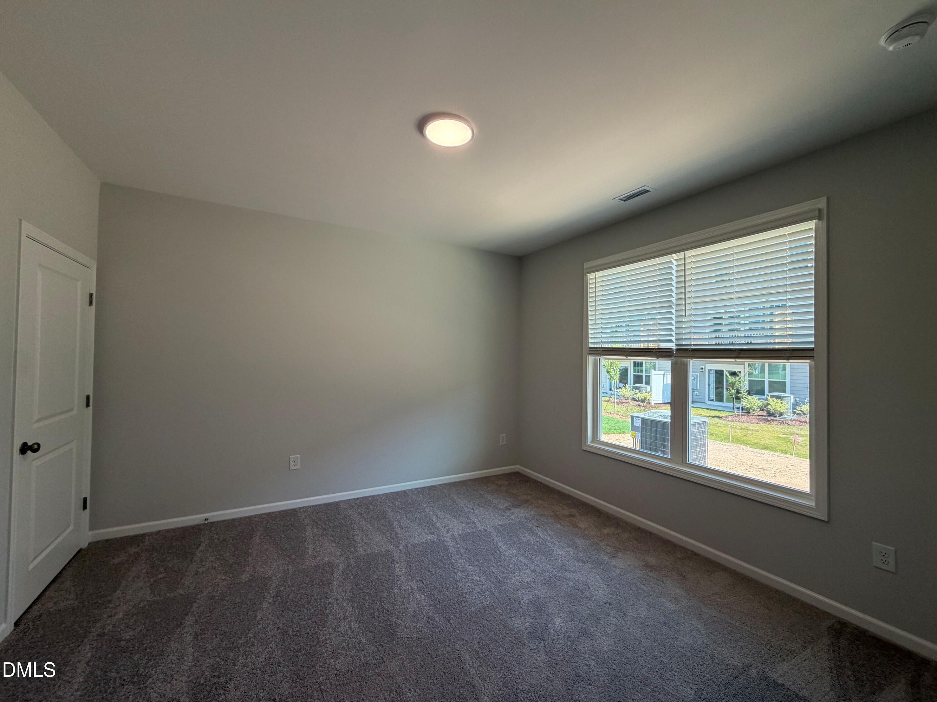 9045 Hazy Jade Way Property Photo 13