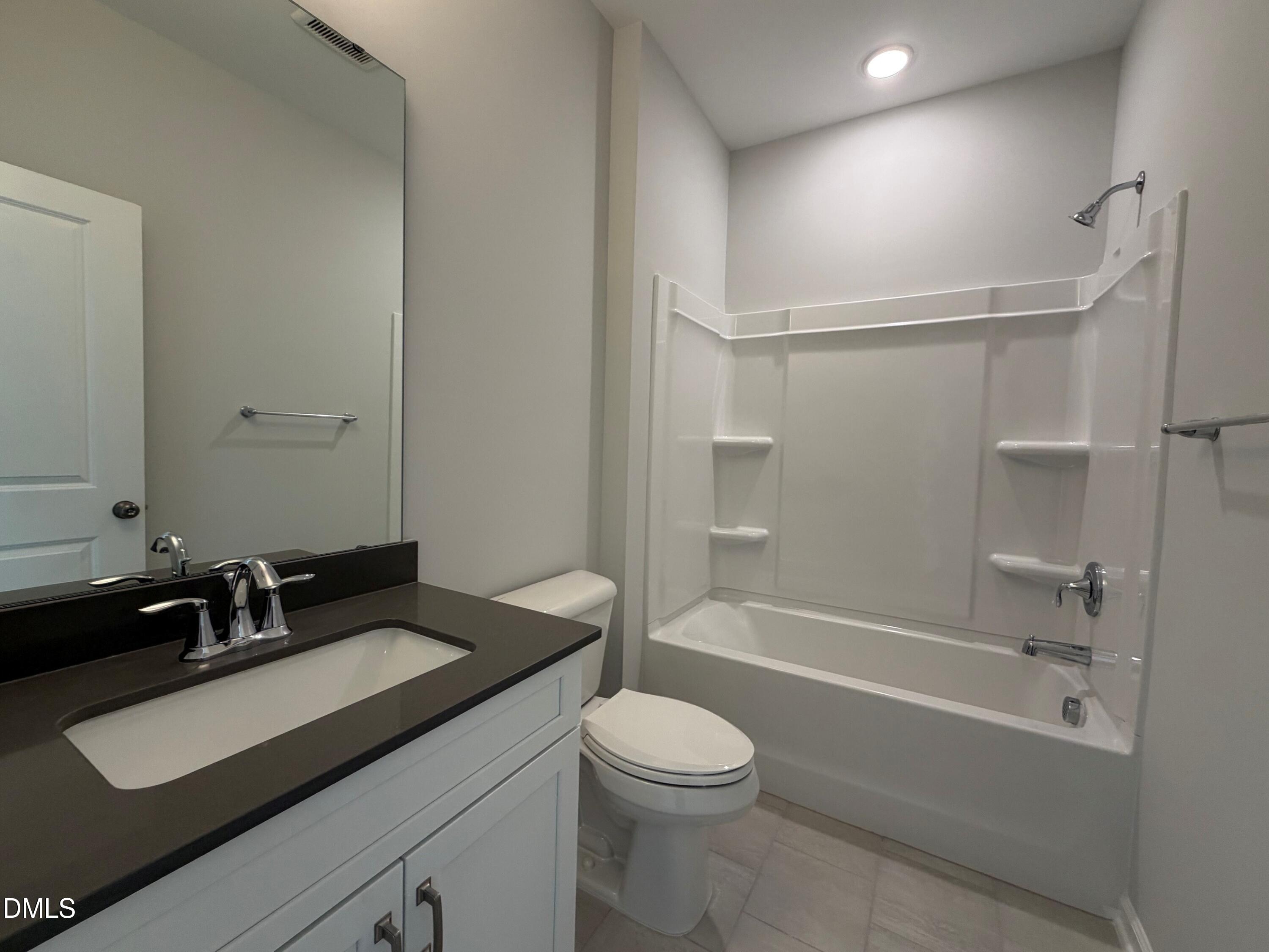 9045 Hazy Jade Way Property Photo 14
