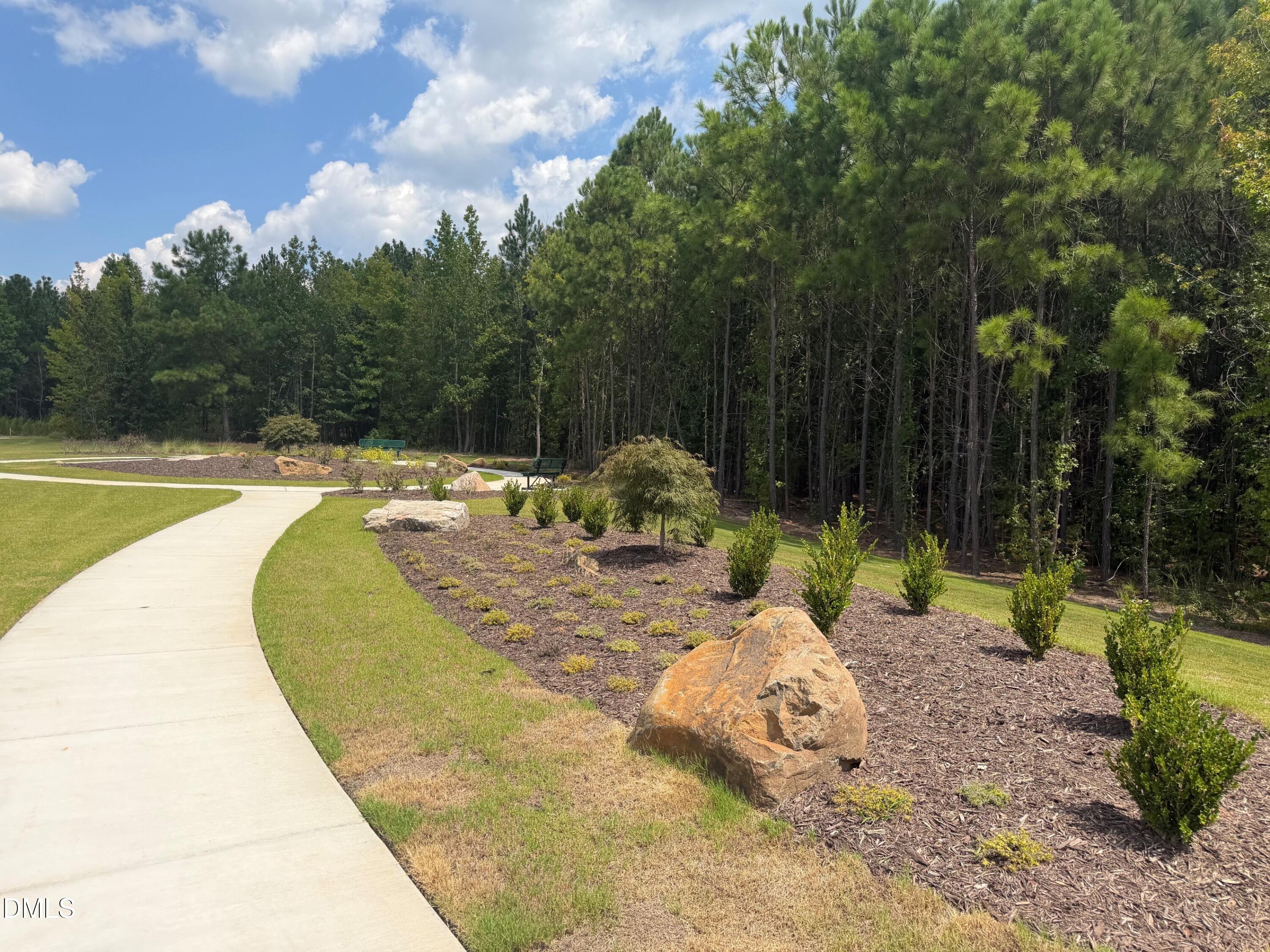 9045 Hazy Jade Way Property Photo 24