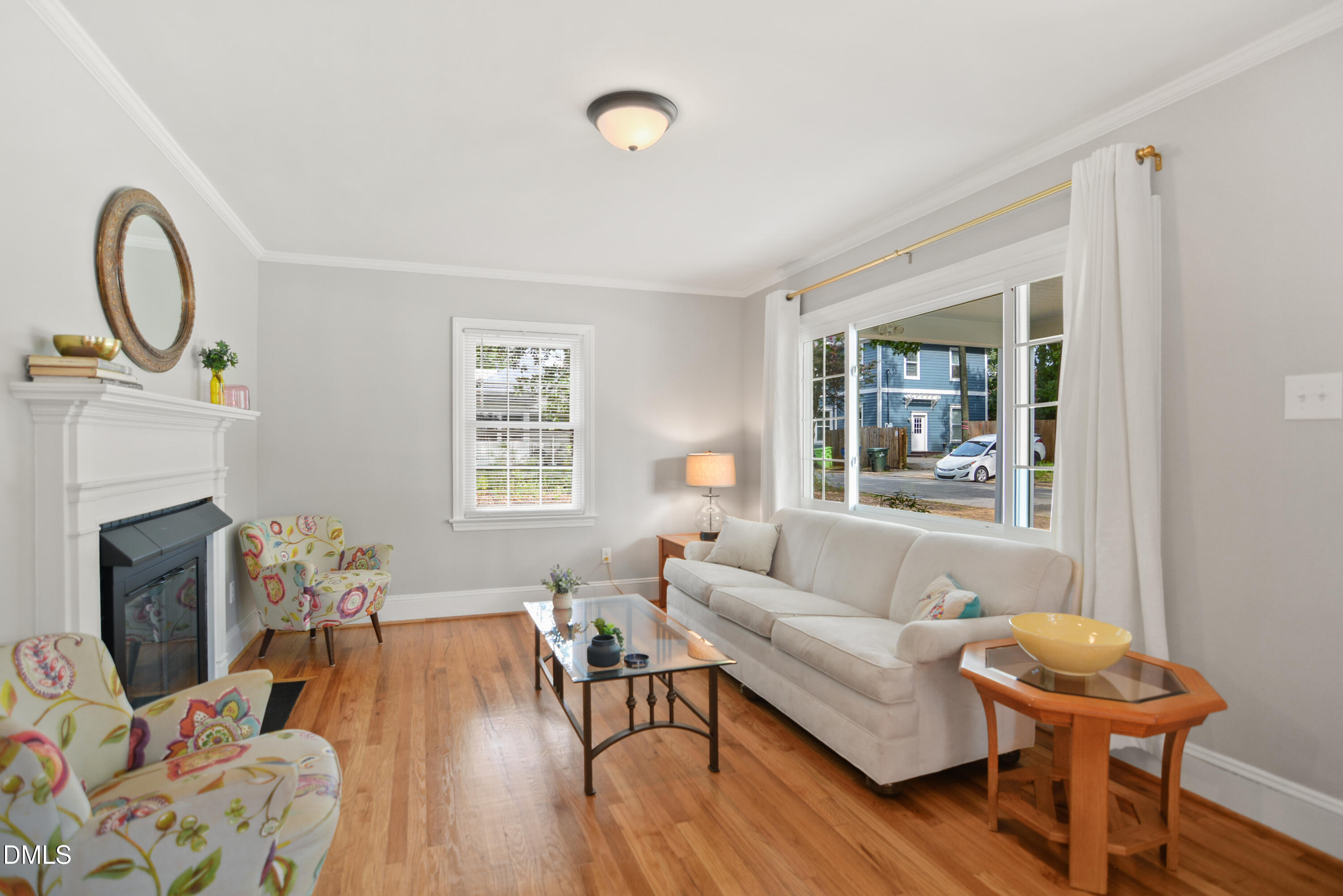 1304 E Jones Street Property Photo 6