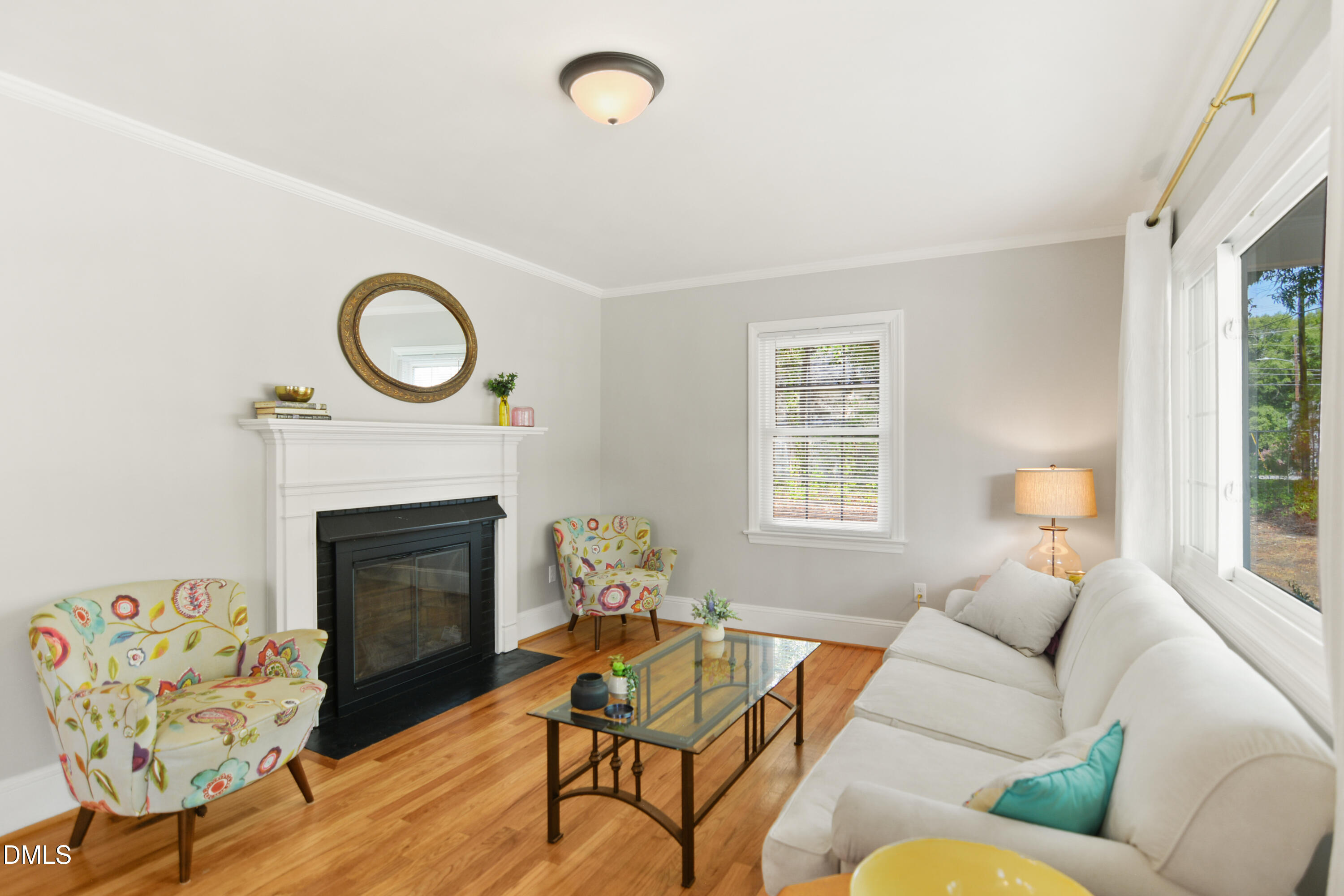 1304 E Jones Street Property Photo 9