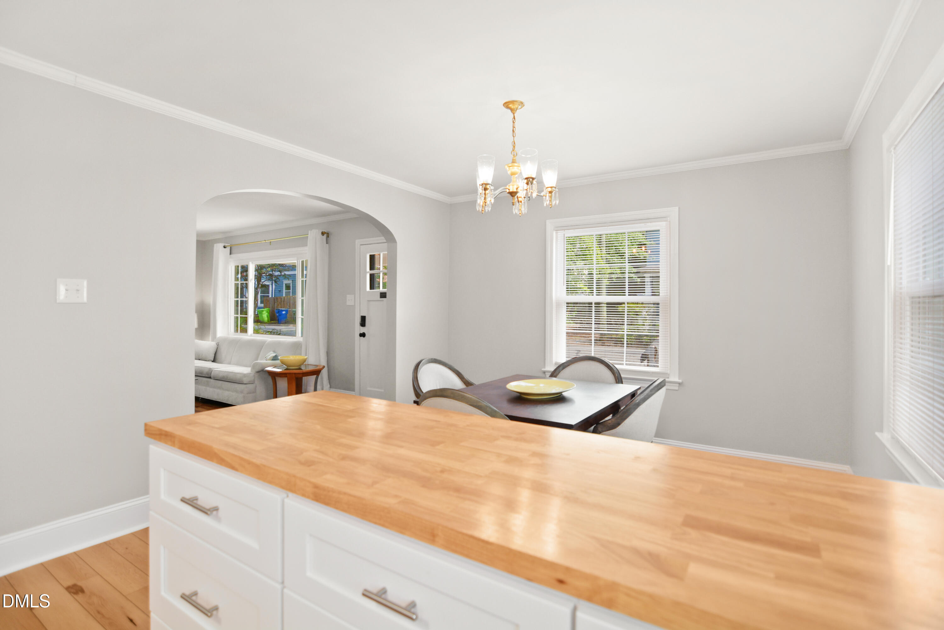 1304 E Jones Street Property Photo 16