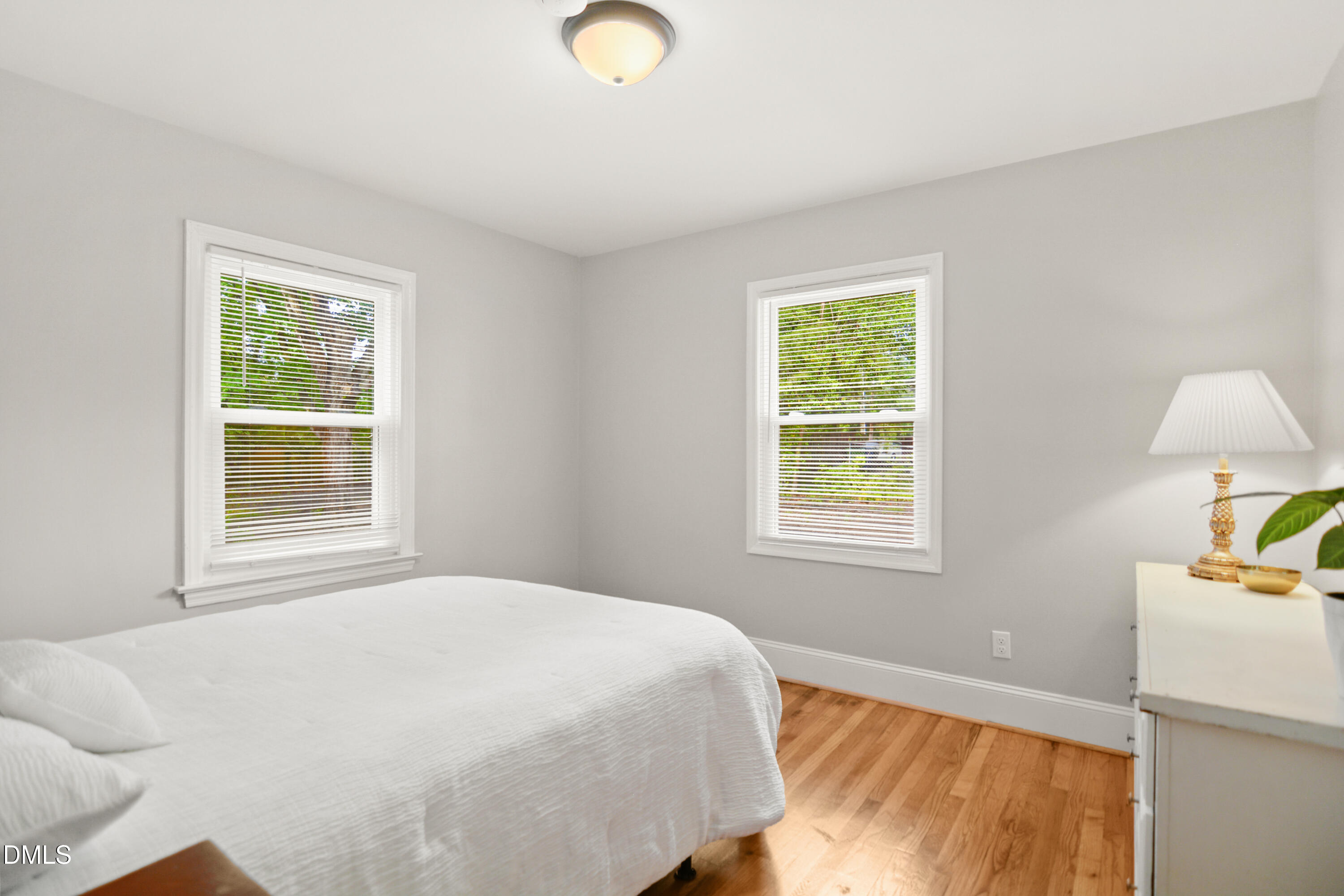 1304 E Jones Street Property Photo 17