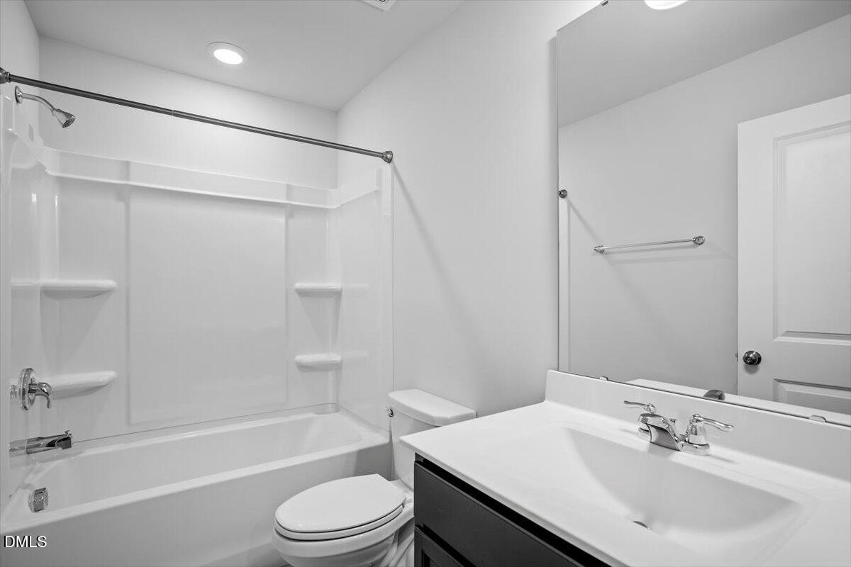 168 Daisy Meadow Lane Property Photo 15