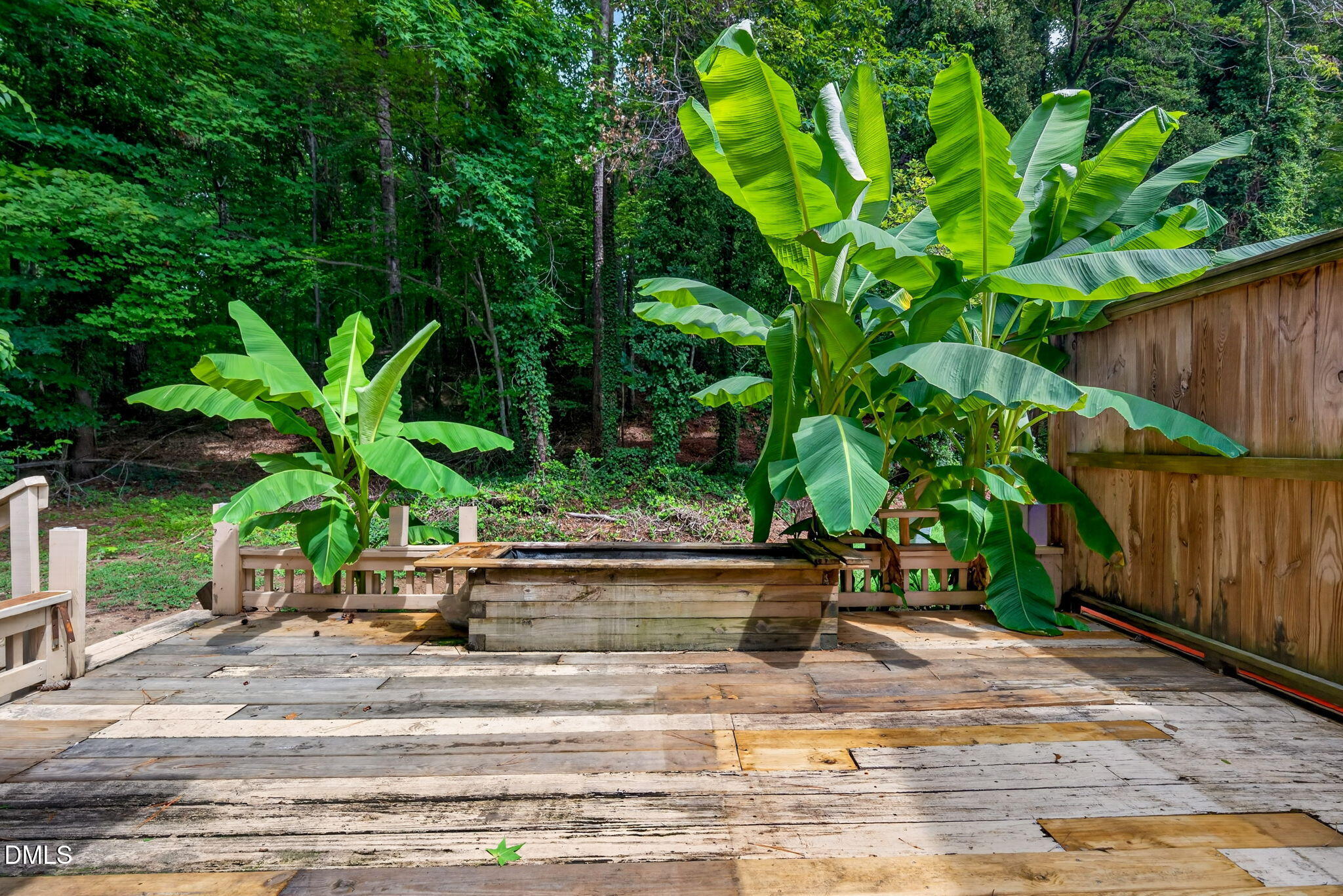 5701 Forest Lawn Court Property Photo 13