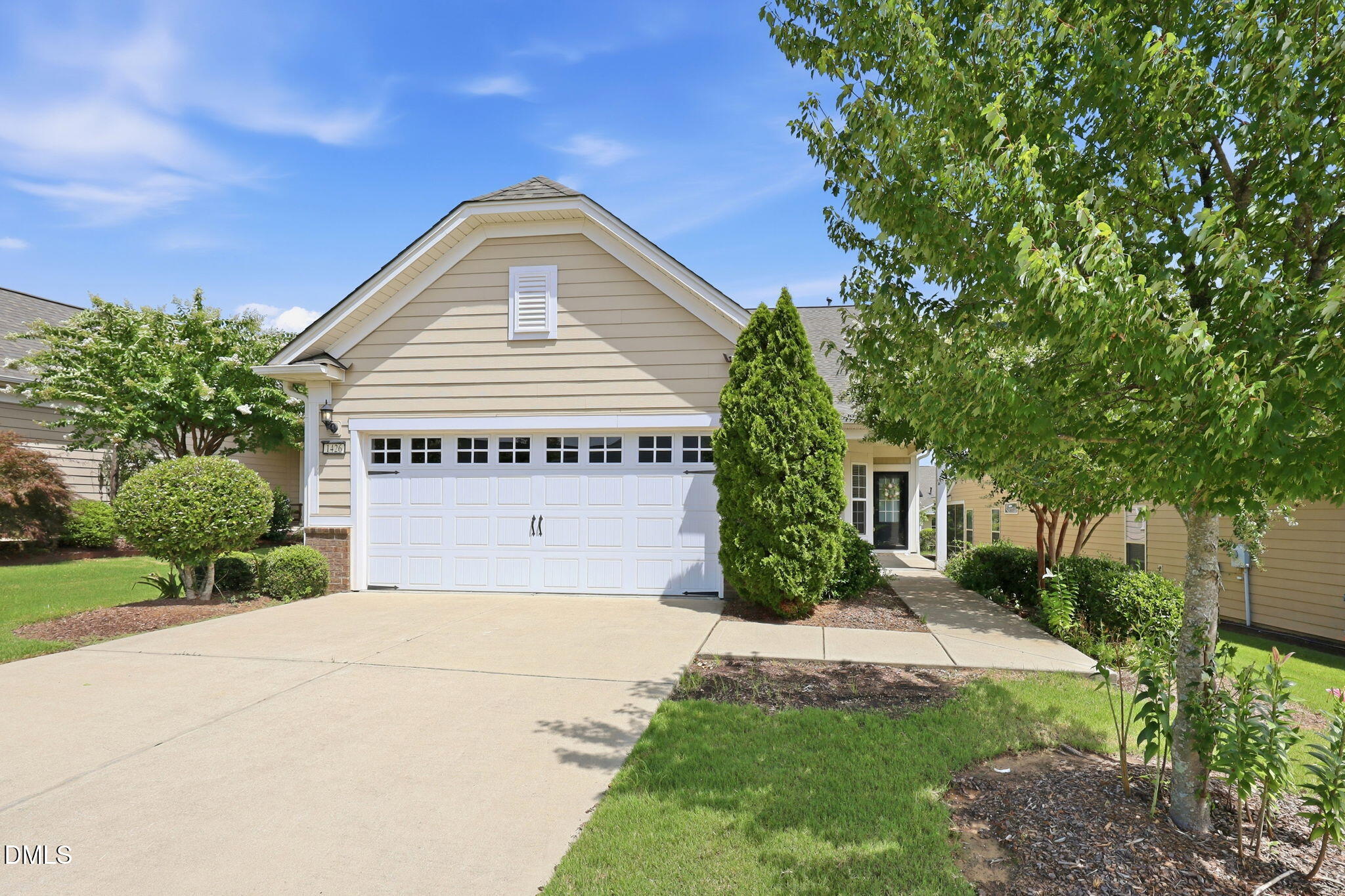 1426 Palmer Hill Drive Property Photo 1