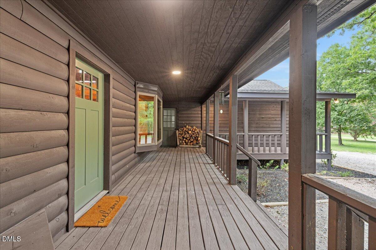 6108 Hope Farm Lane Property Photo 4