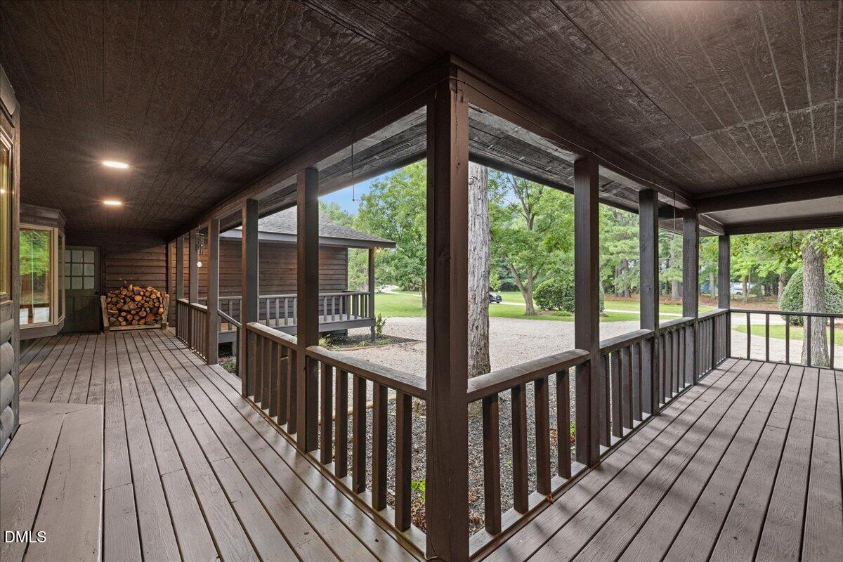 6108 Hope Farm Lane Property Photo 9