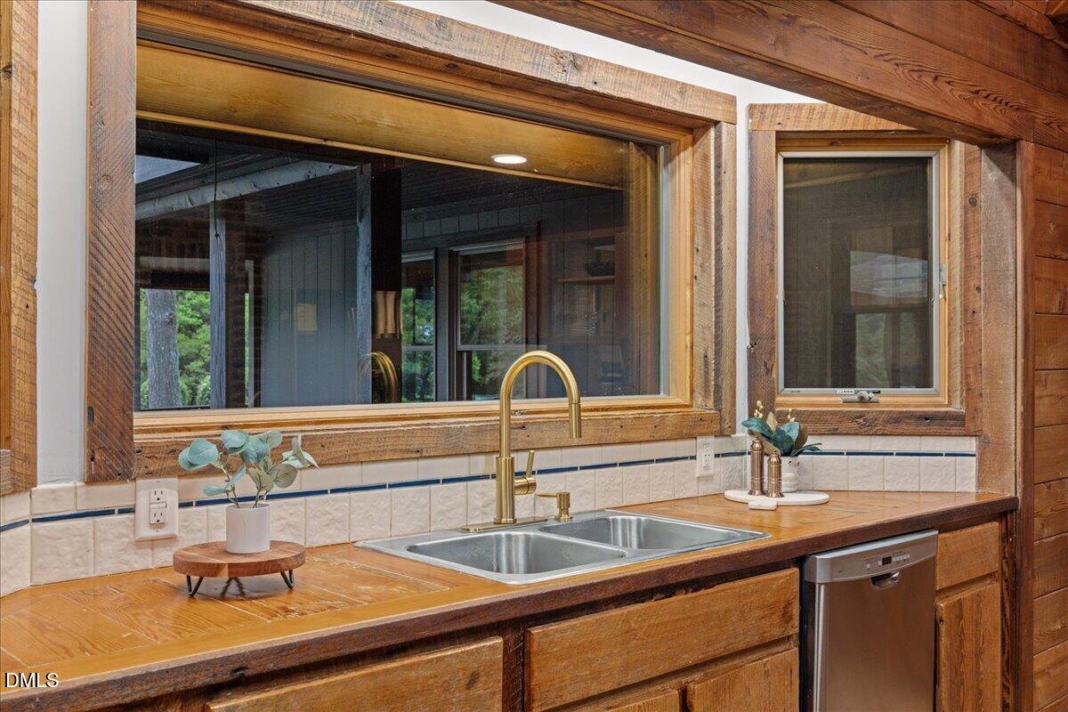 6108 Hope Farm Lane Property Photo 33