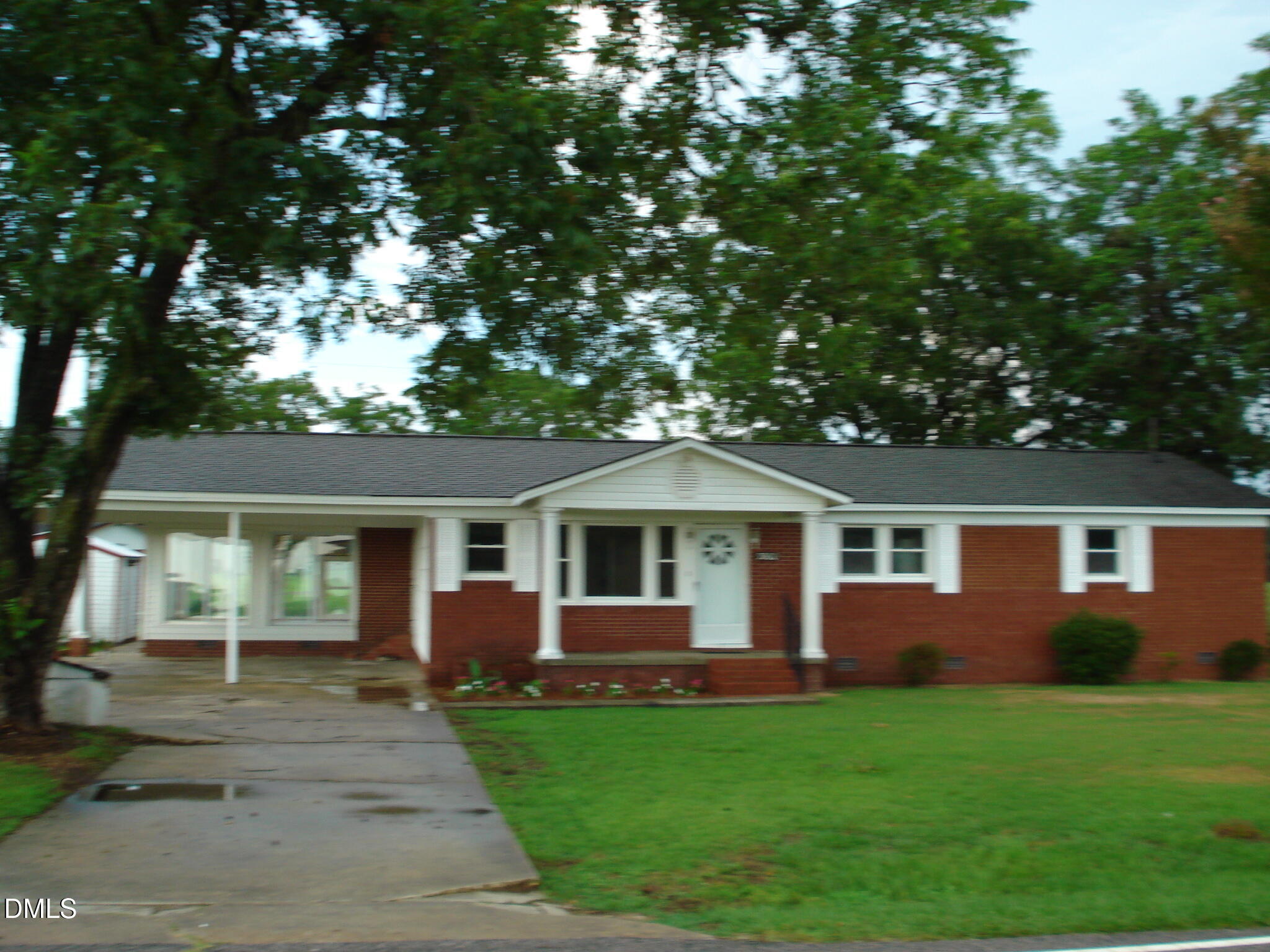 3900 N Spring Branch Road Property Photo 1