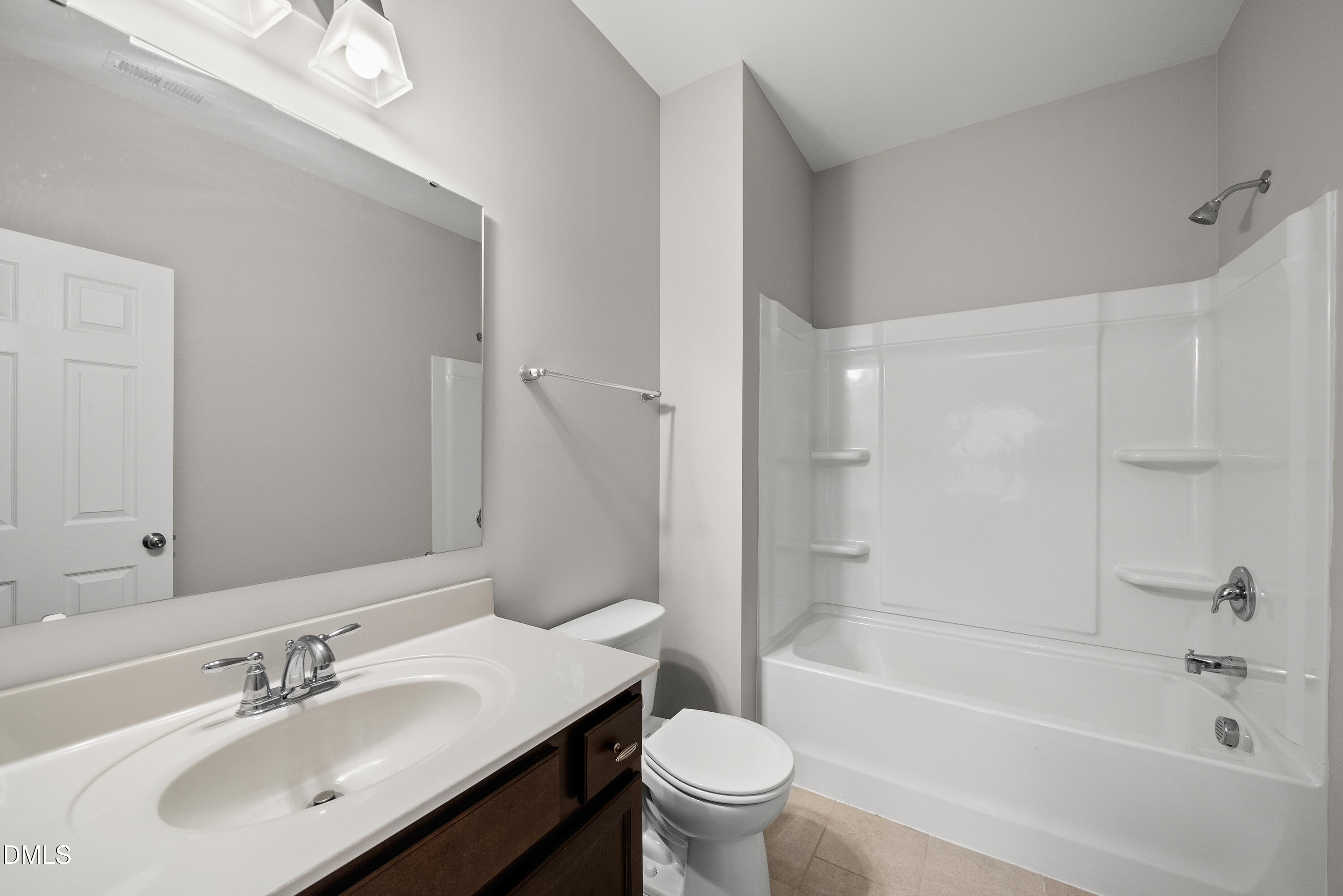 313 Great Northern Station Property Photo 34