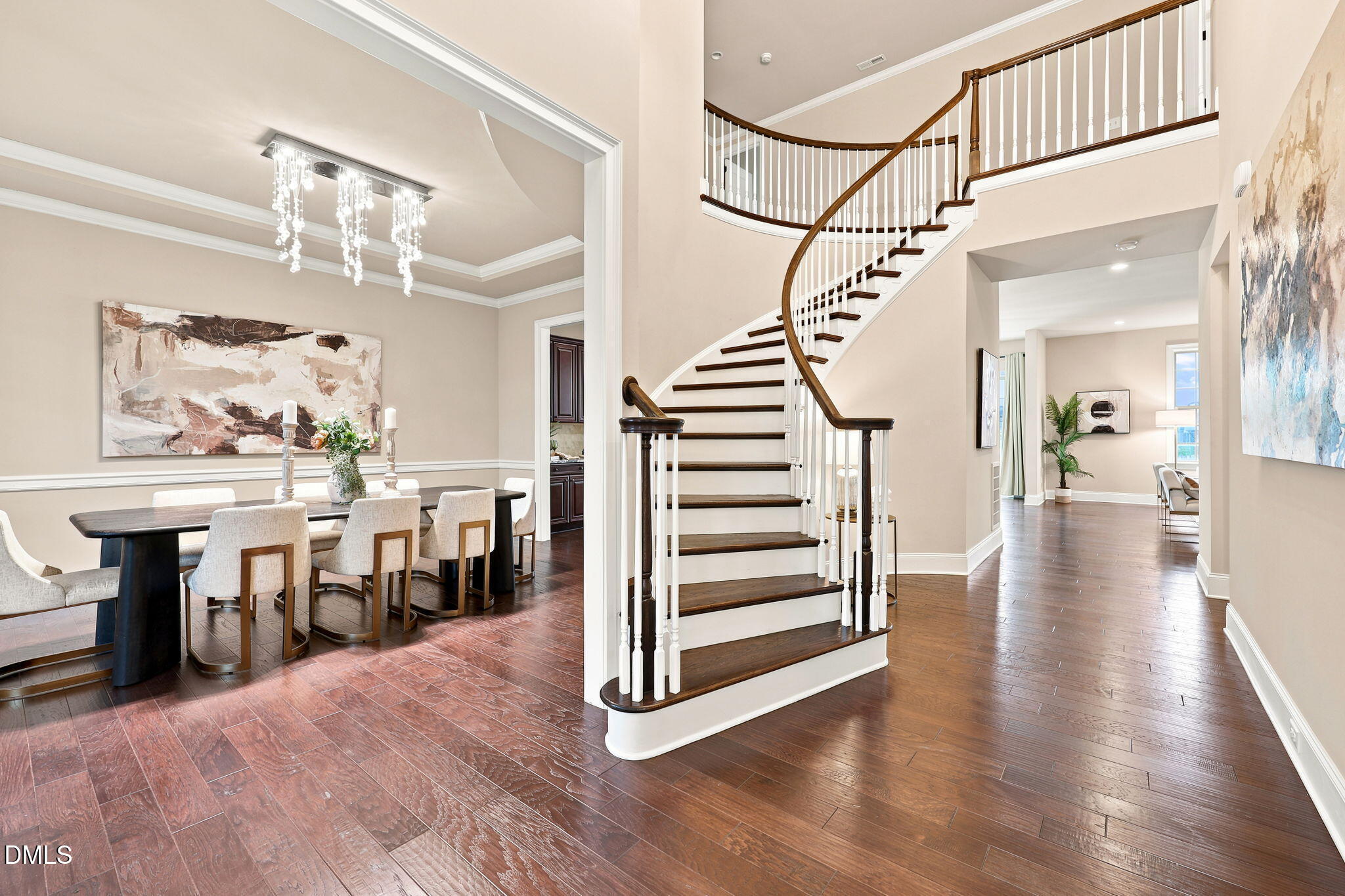 2841 Flora Oaks Way Property Photo 2