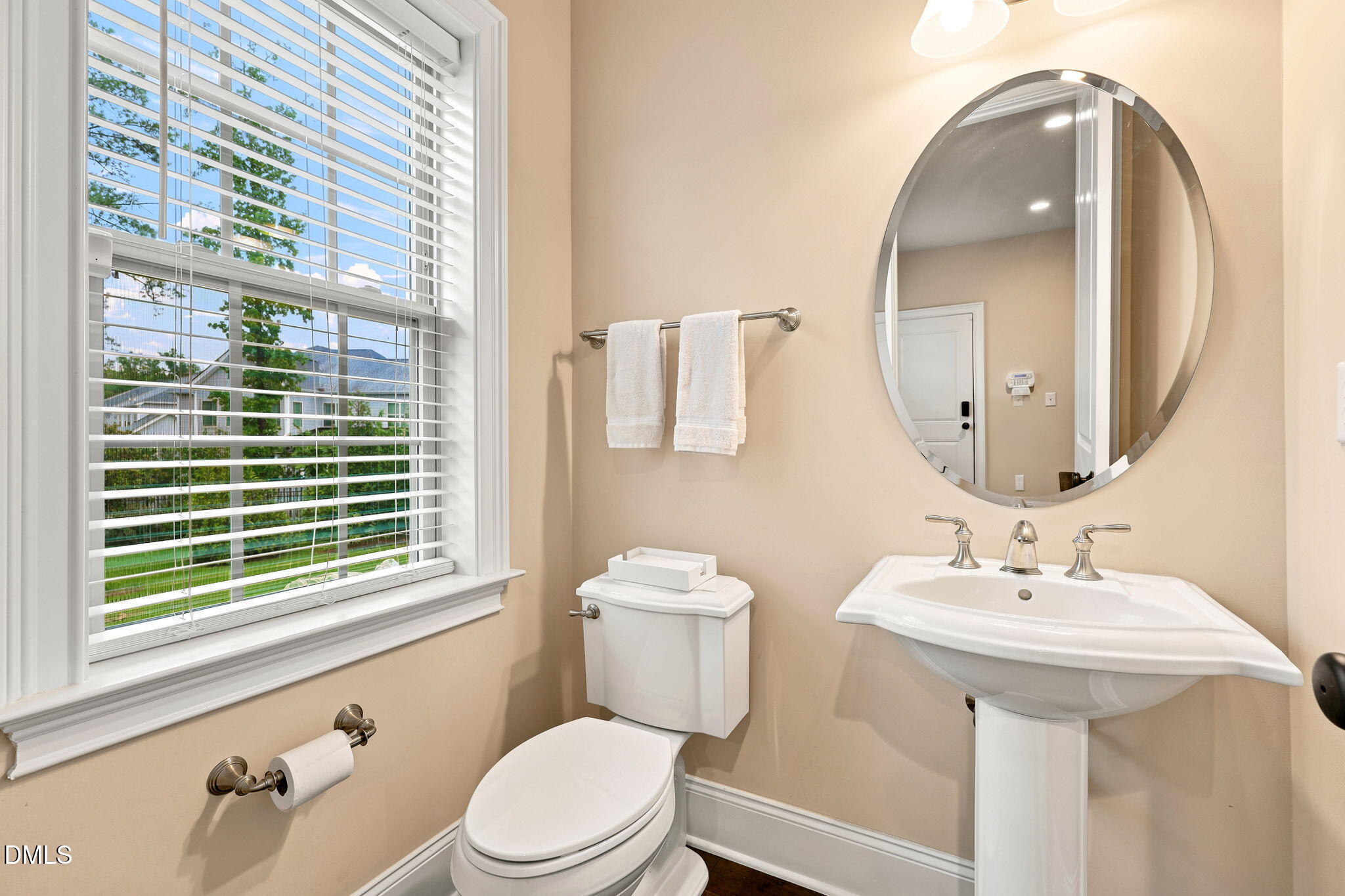2841 Flora Oaks Way Property Photo 25