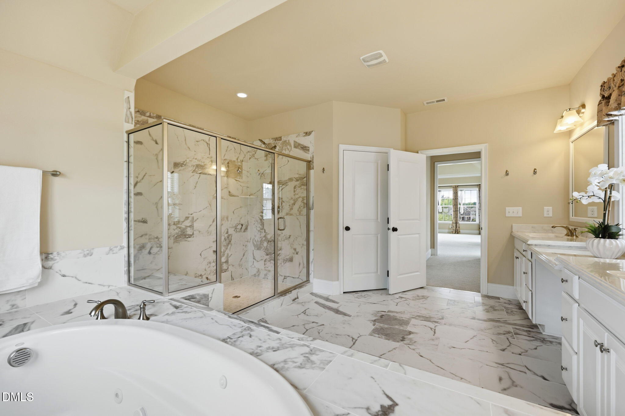 2841 Flora Oaks Way Property Photo 34