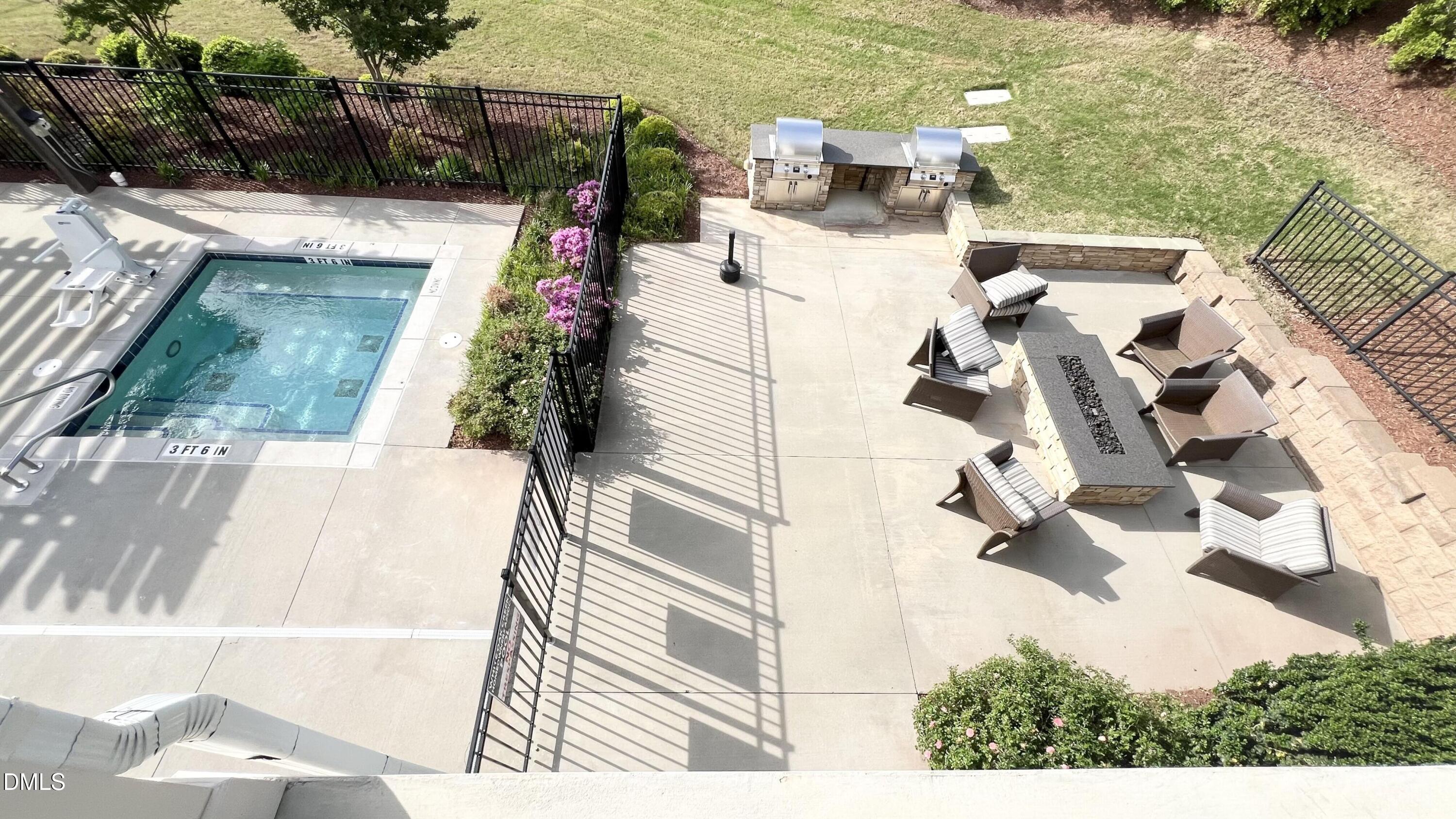 2841 Flora Oaks Way Property Photo 91