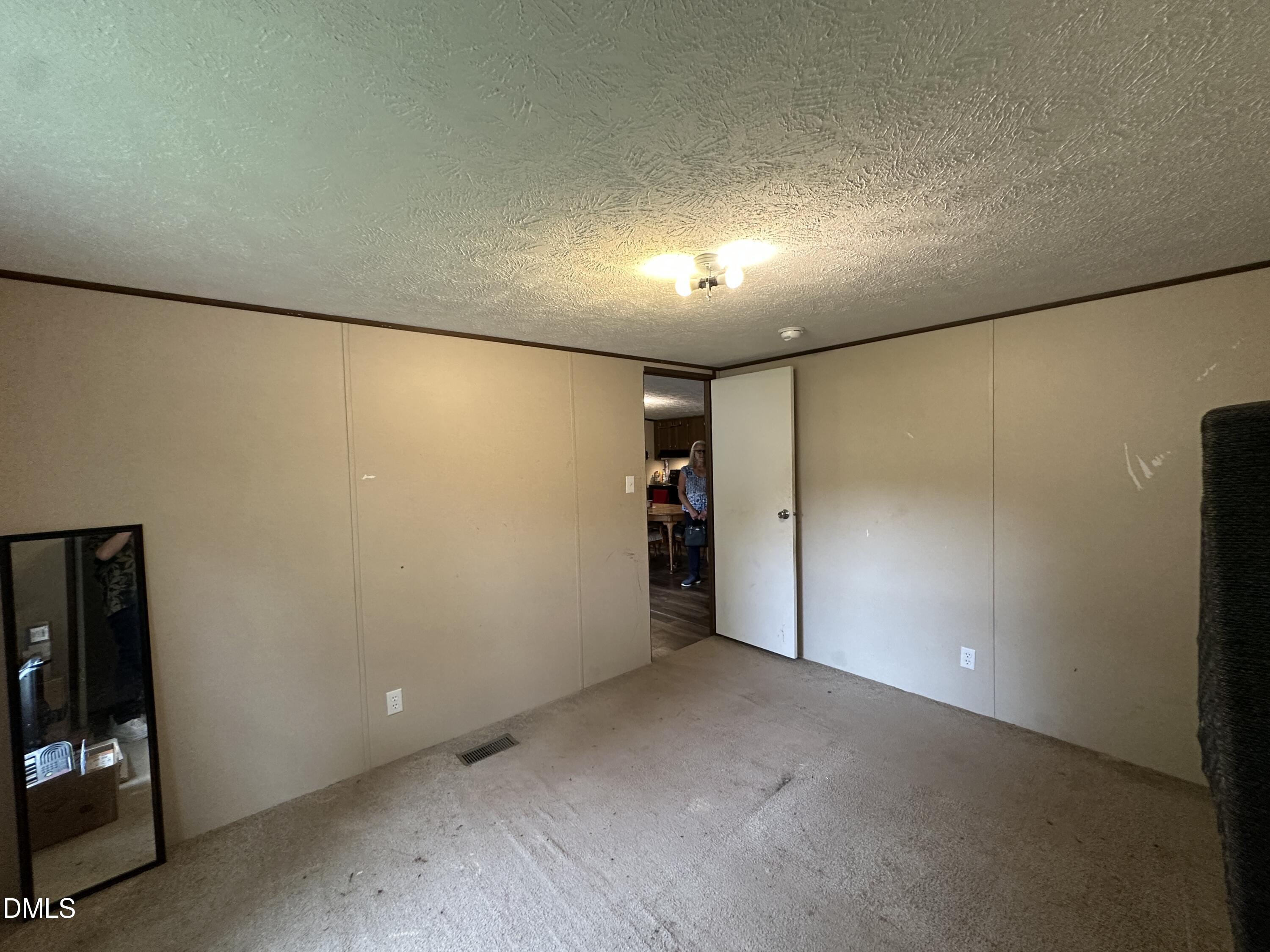 100 Rough Lane Property Photo 13