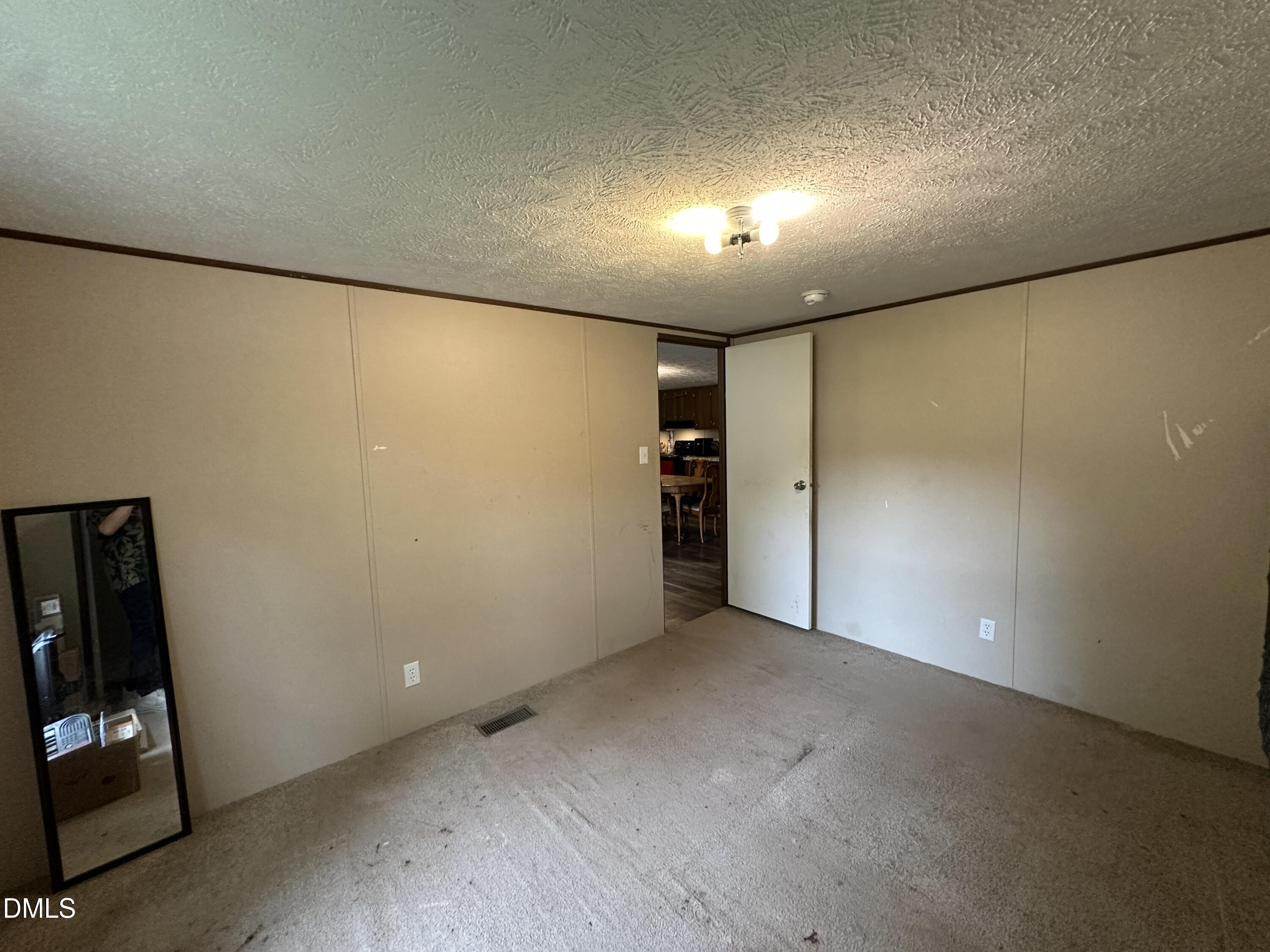 100 Rough Lane Property Photo 14
