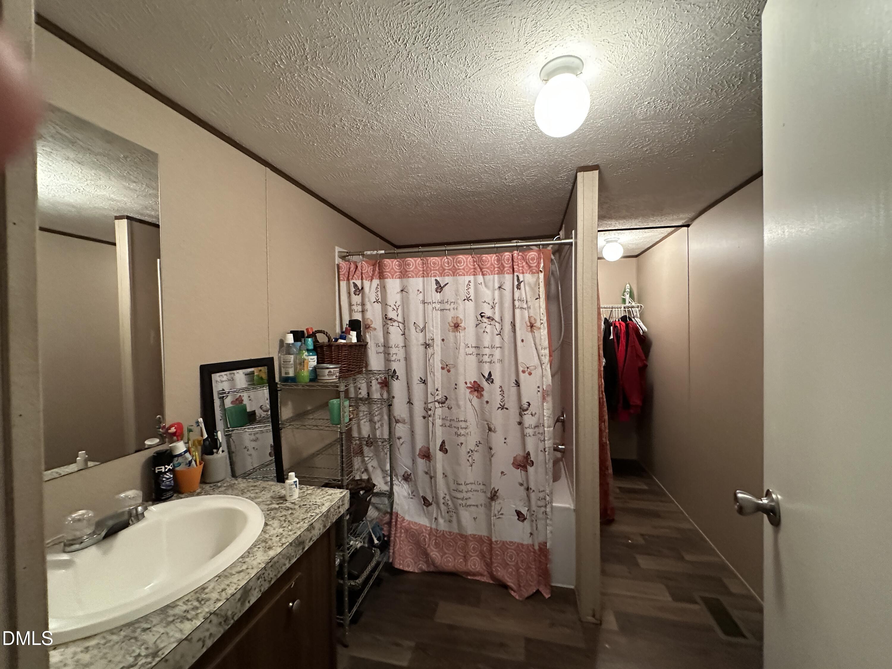 100 Rough Lane Property Photo 28