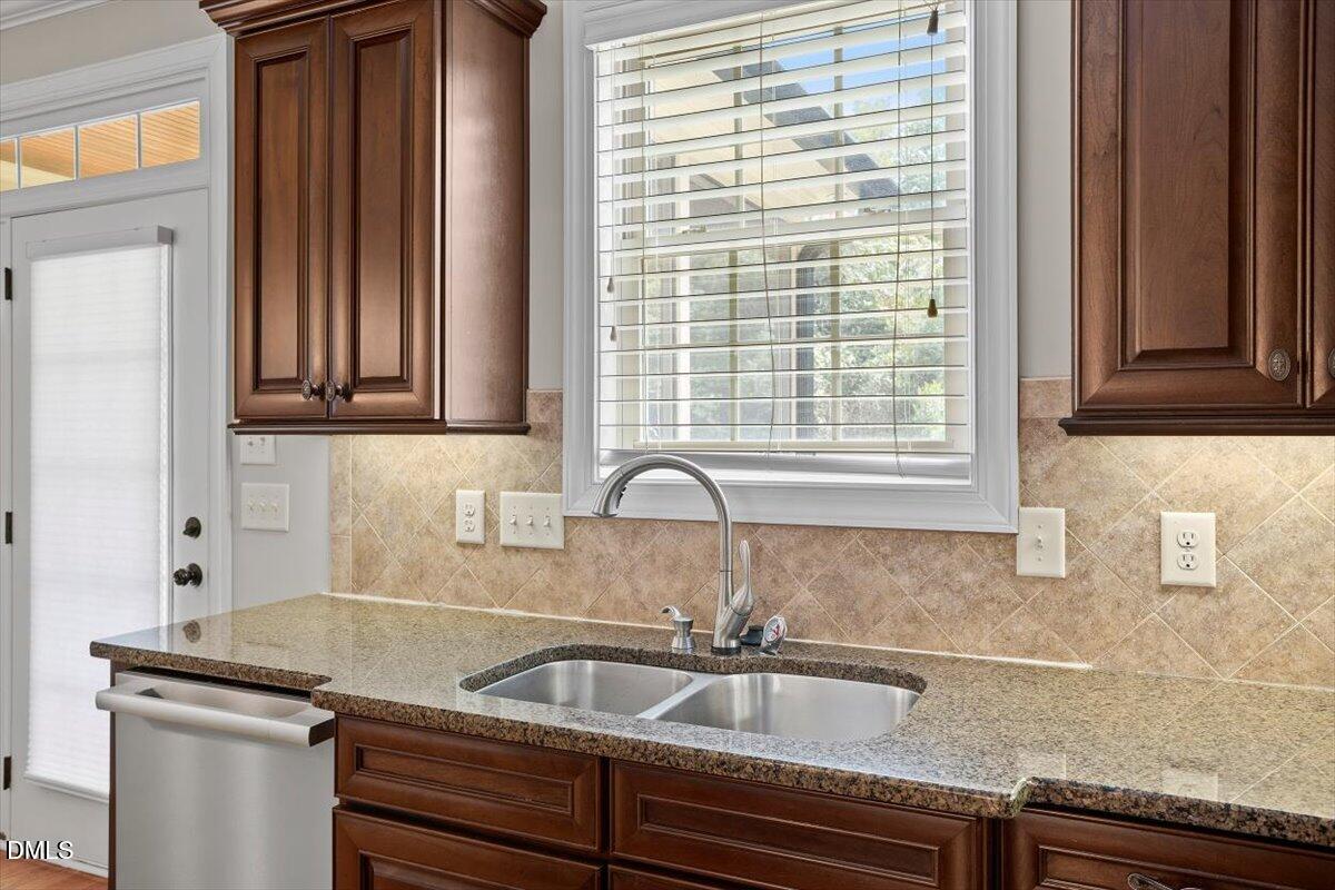 504 Simbury Glen Court Property Photo 23