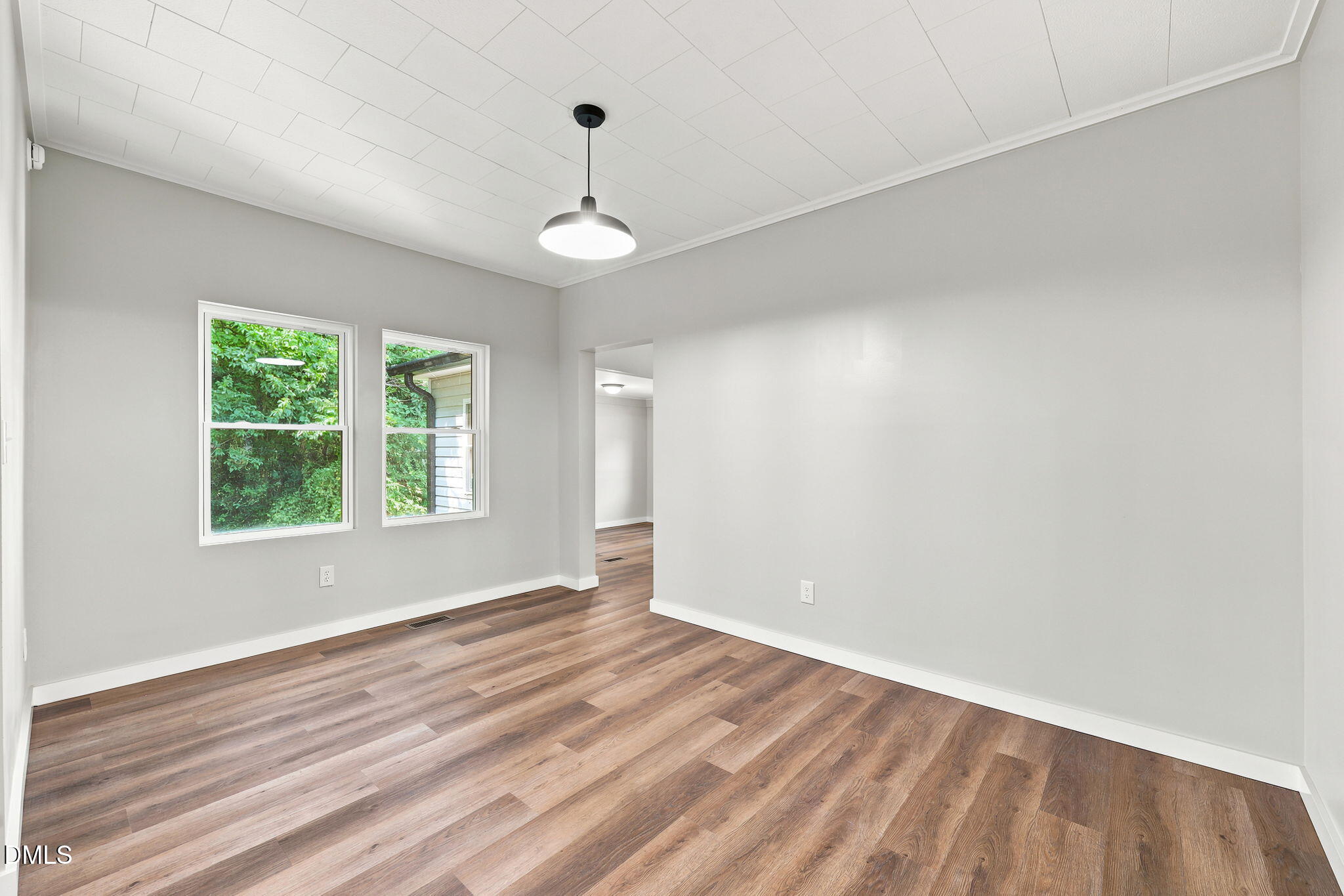 1108 Hawthorne Lane Property Photo 16