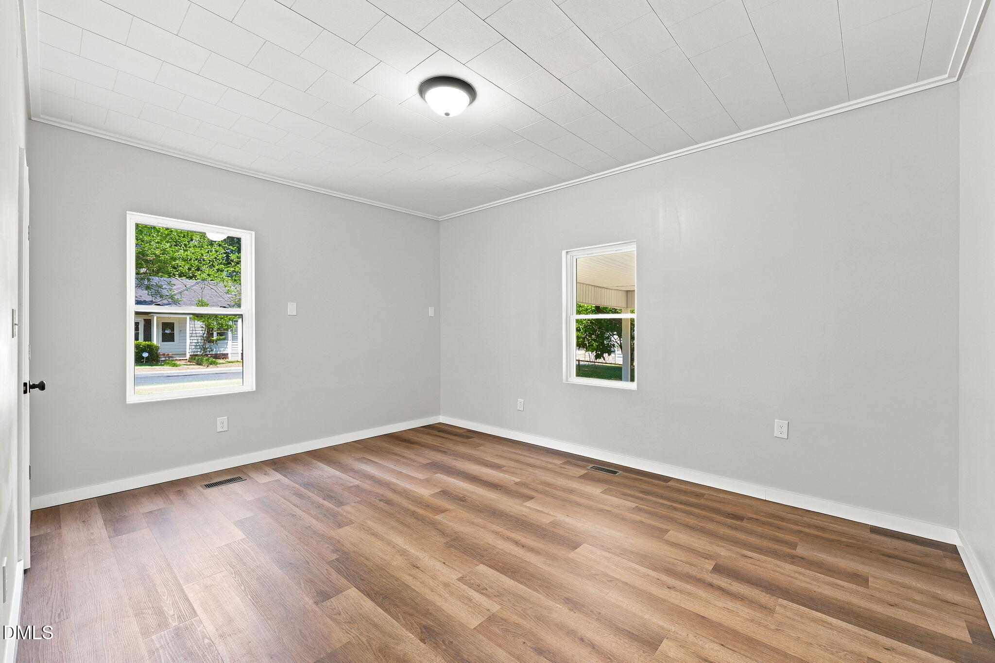 1108 Hawthorne Lane Property Photo 25