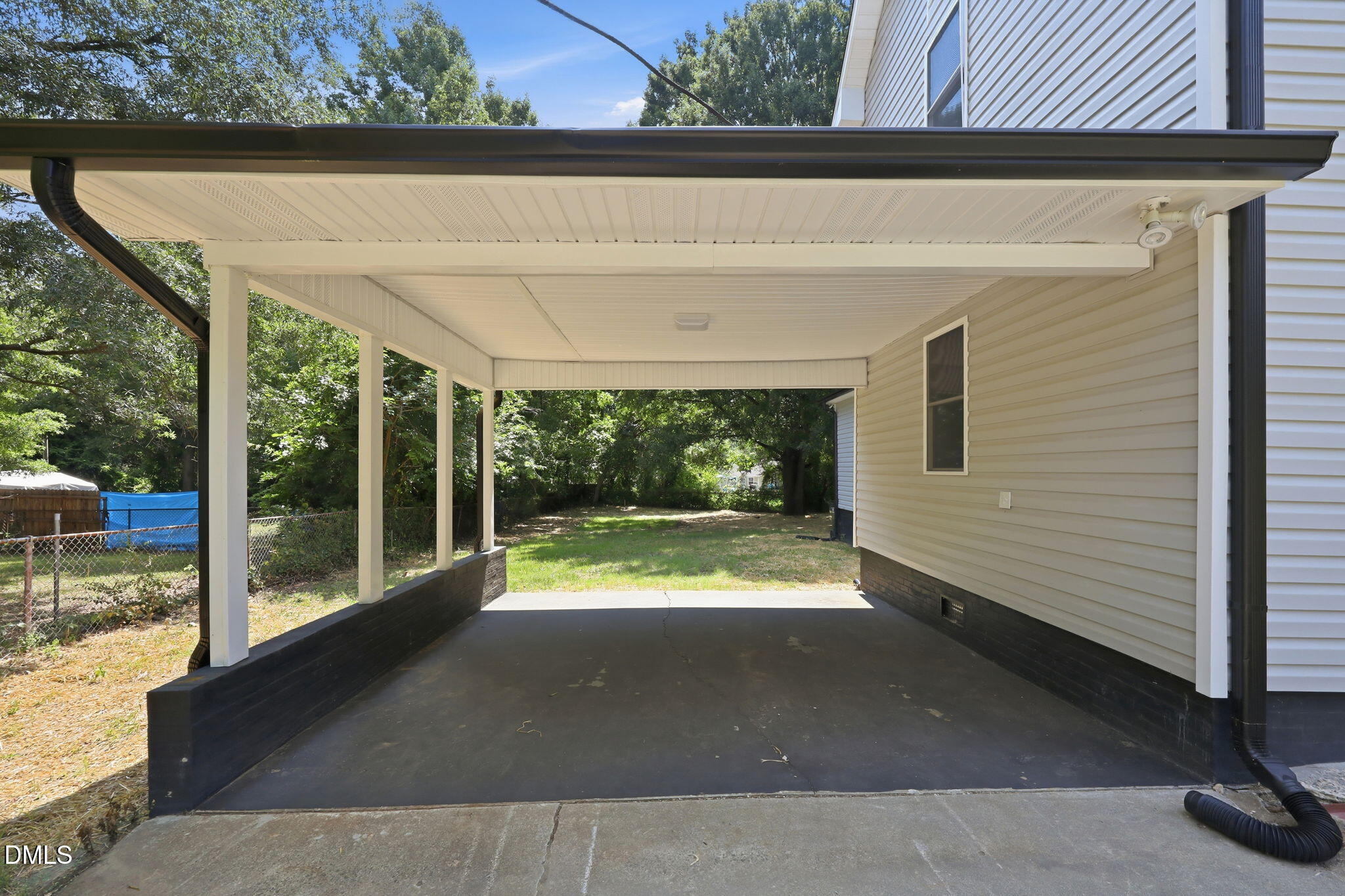 1108 Hawthorne Lane Property Photo 33
