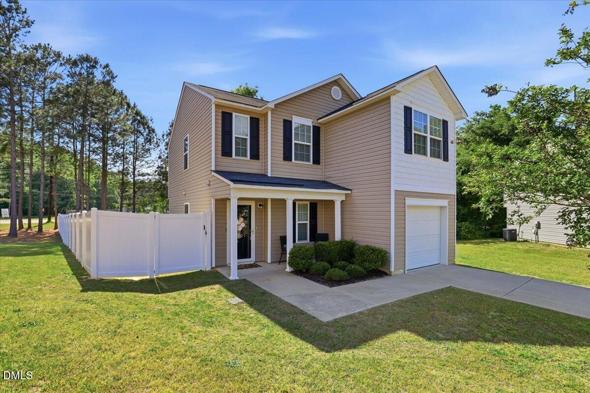 6901 Pebble Brook Way Property Photo 1