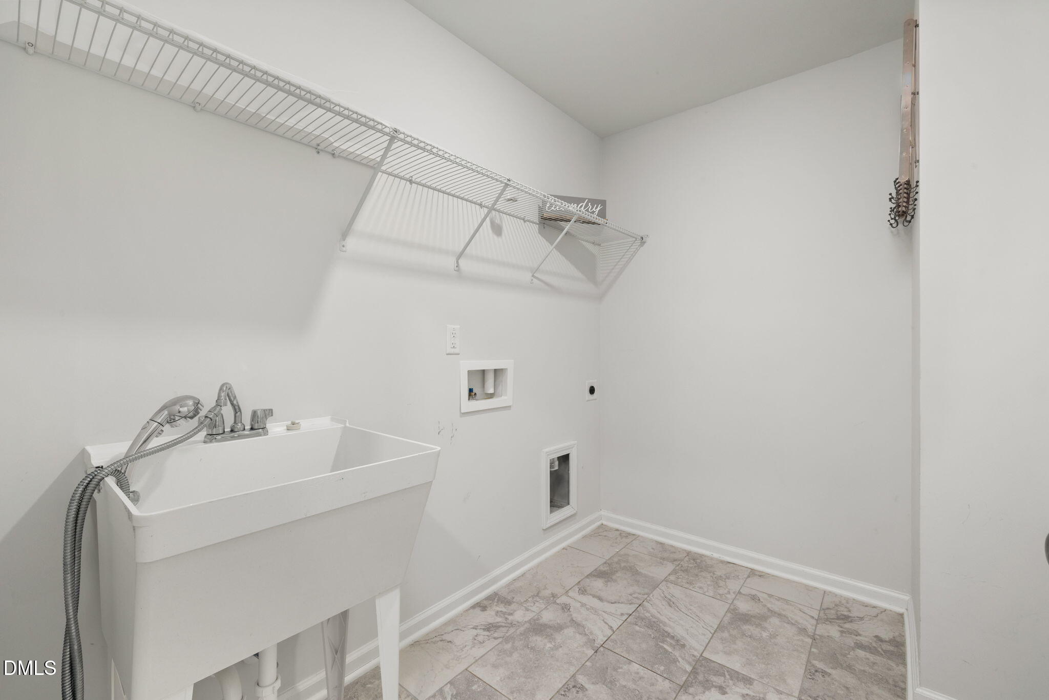905 Holly Bluff Lane Property Photo 36
