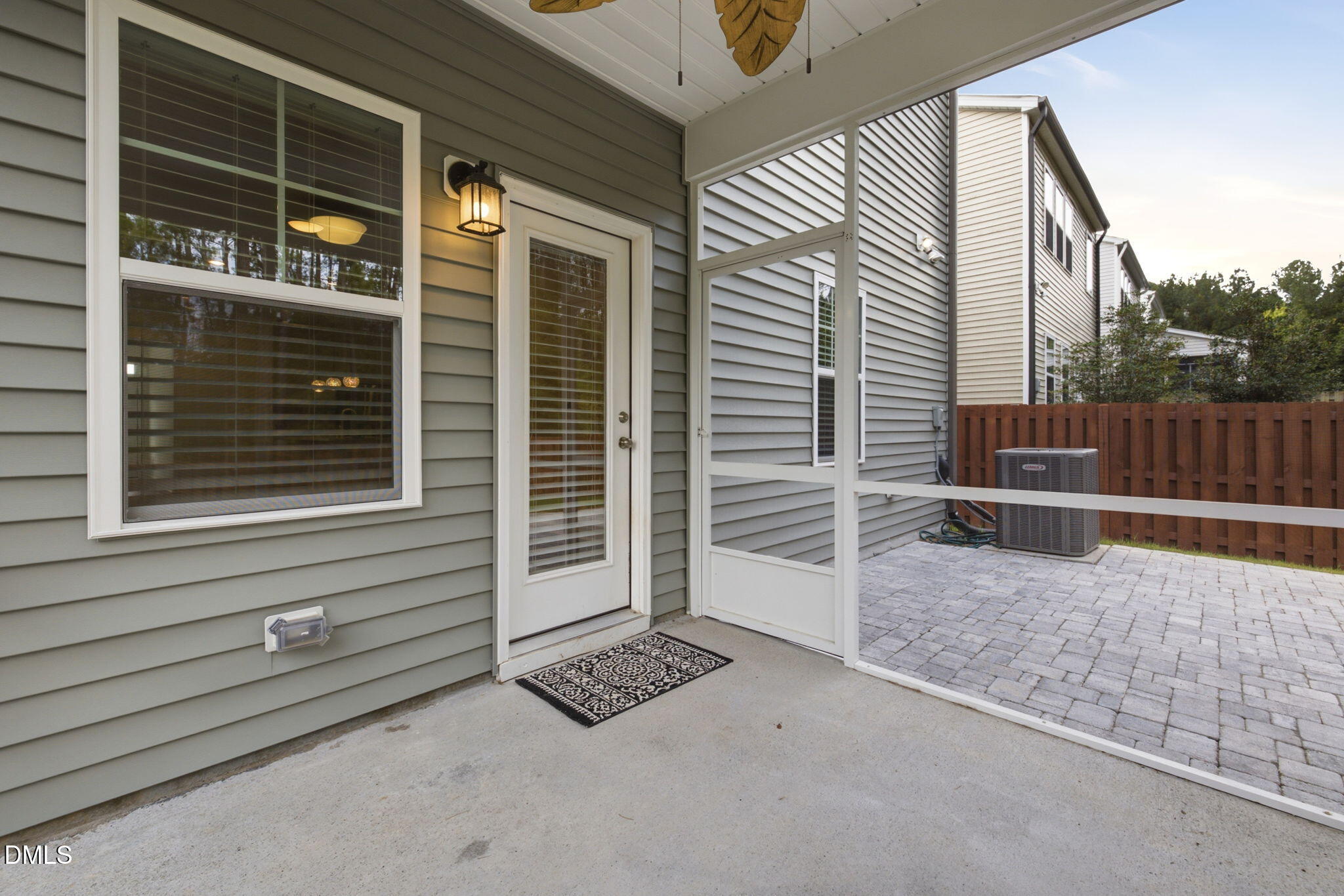 905 Holly Bluff Lane Property Photo 42